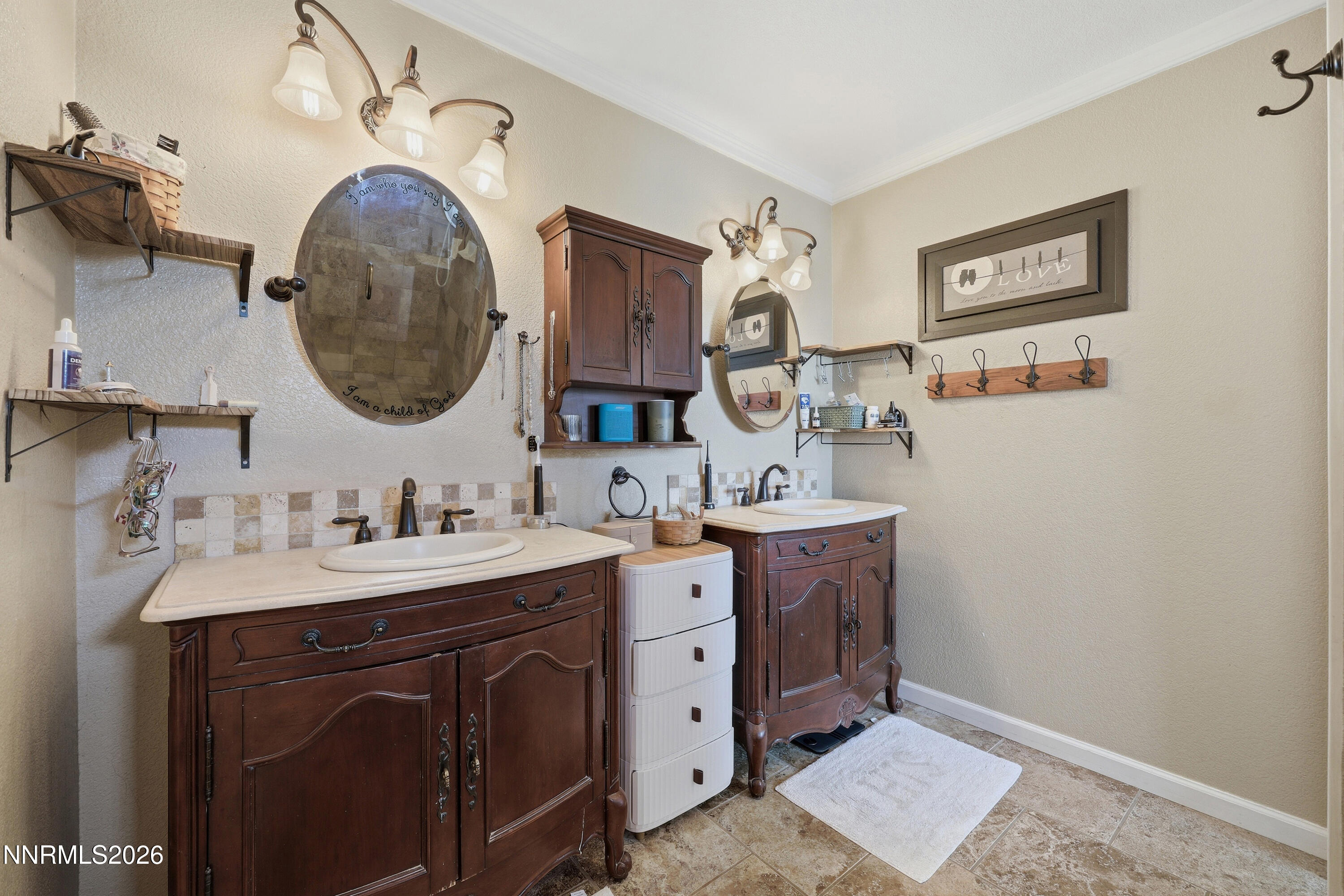 205 Bridle Path Terrace Property Photo 15