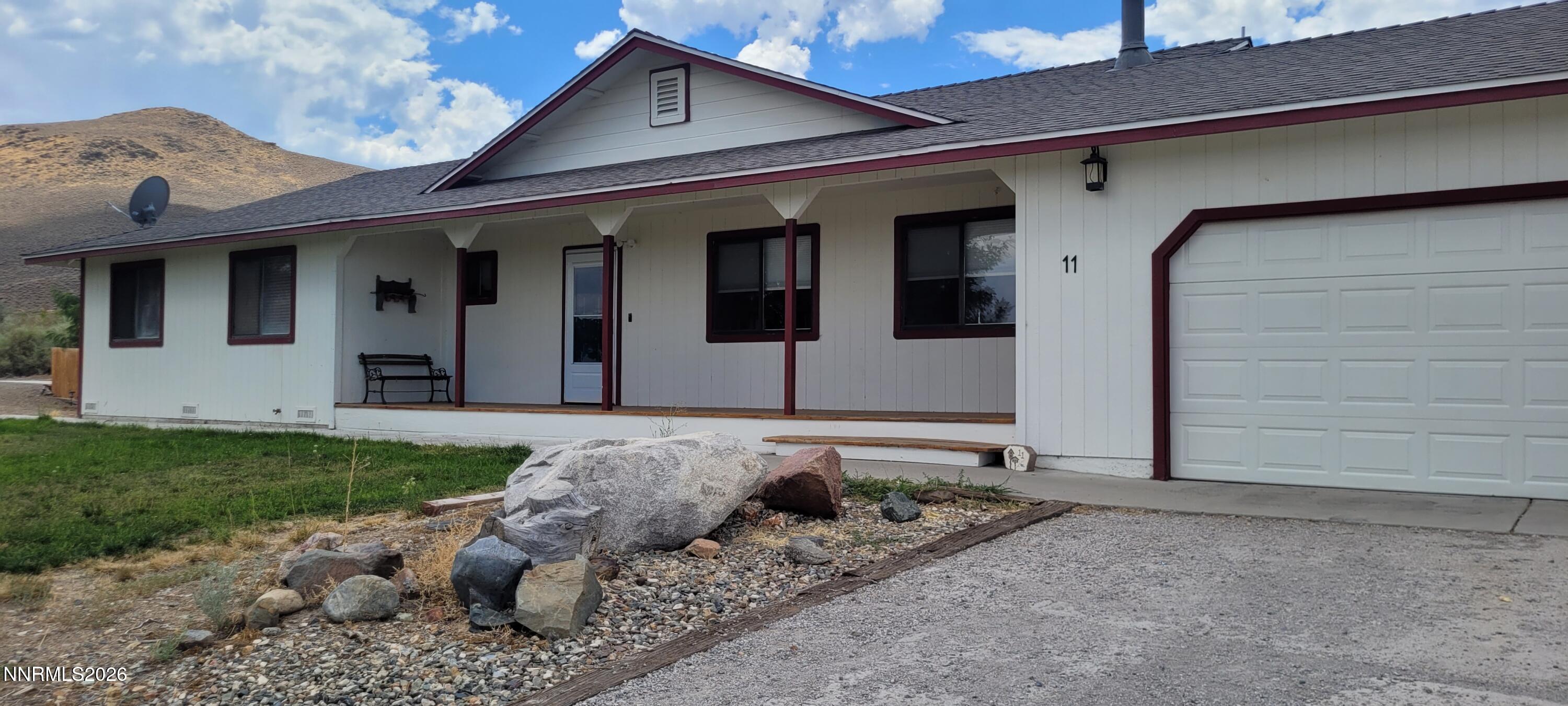 11 Lower Colony Road Property Photo 1