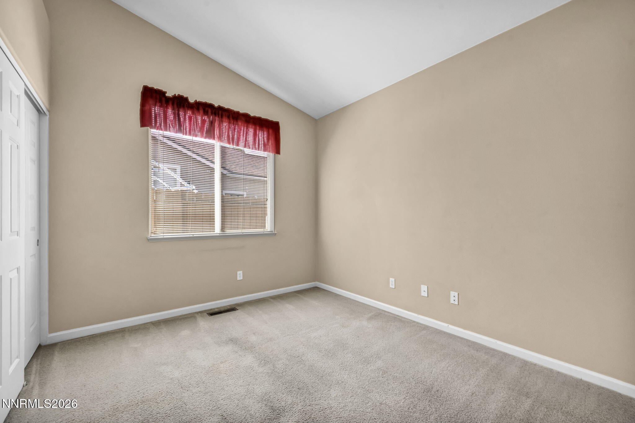 330 Sparrow Hawk Drive Property Photo 21