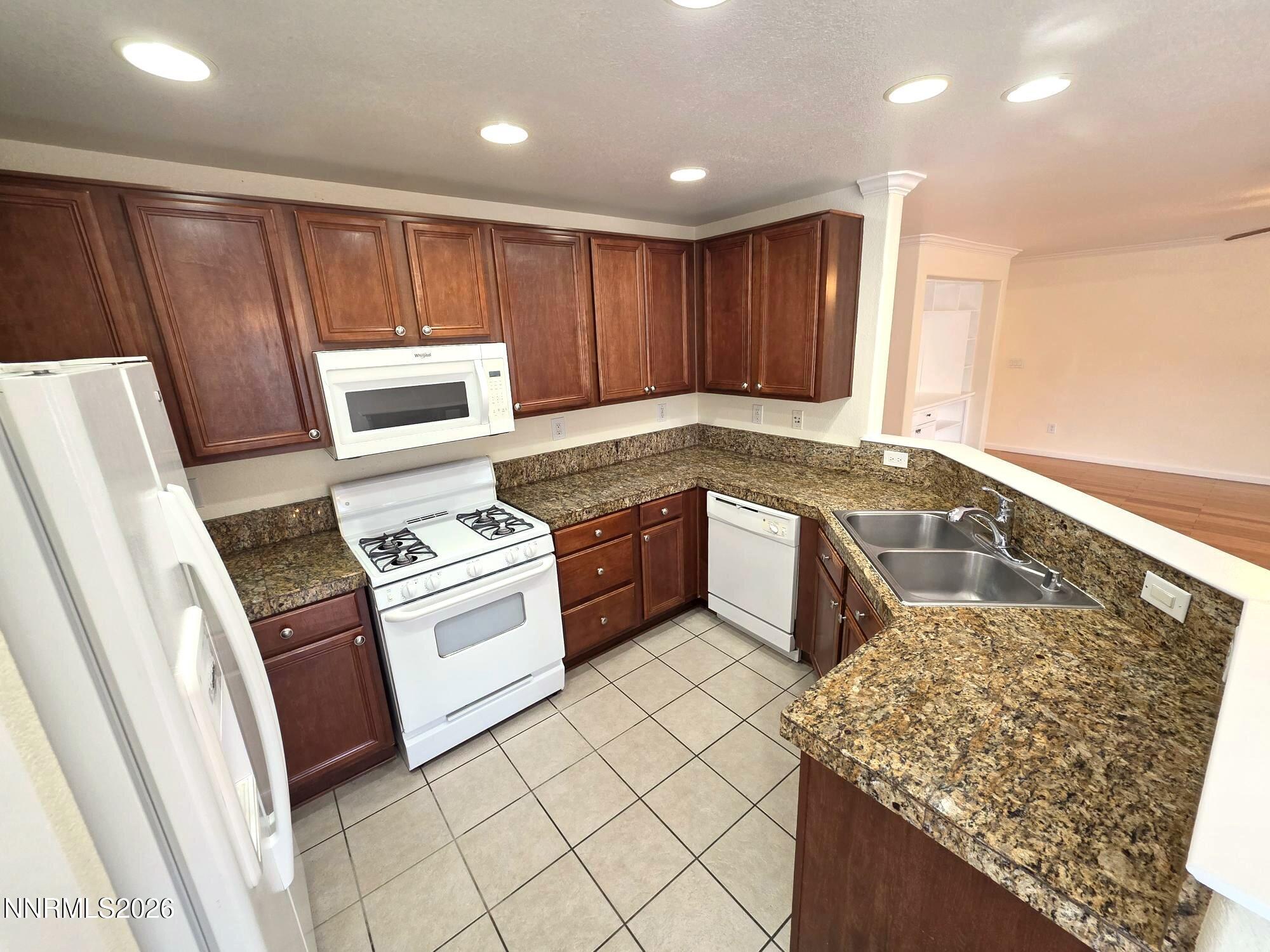 9040 Gilvarry Street Property Photo 6