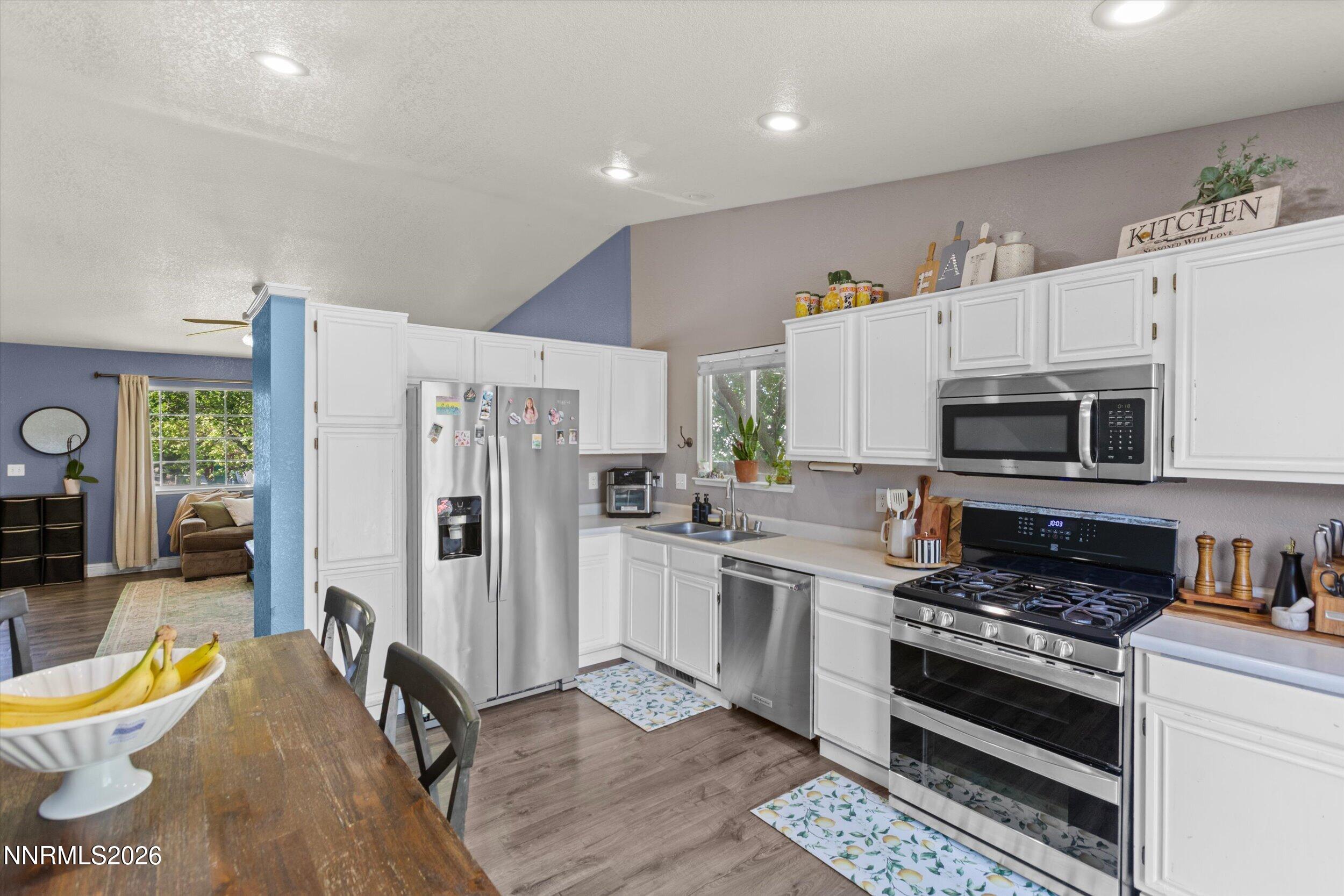 5485 Trapper Court Property Photo 8