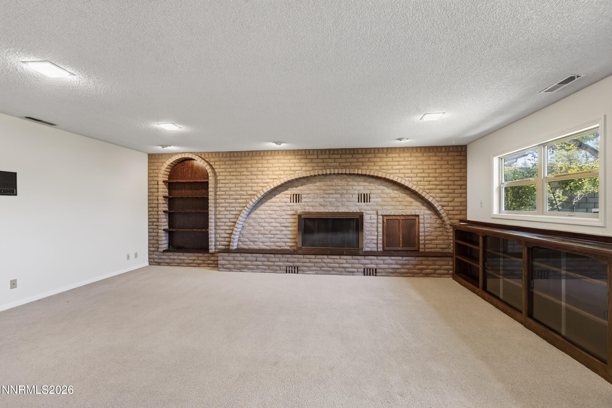 1586 Wildrose Drive Property Photo 16