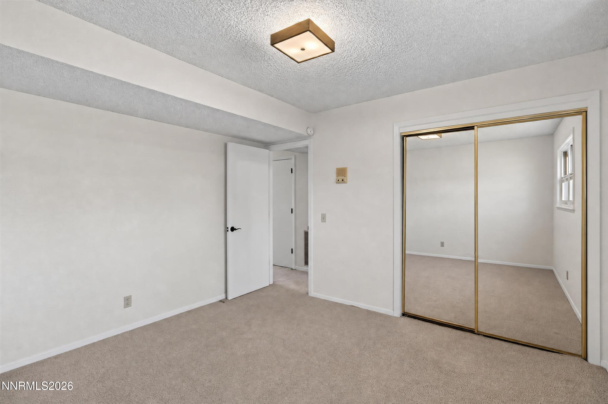 1586 Wildrose Drive Property Photo 21