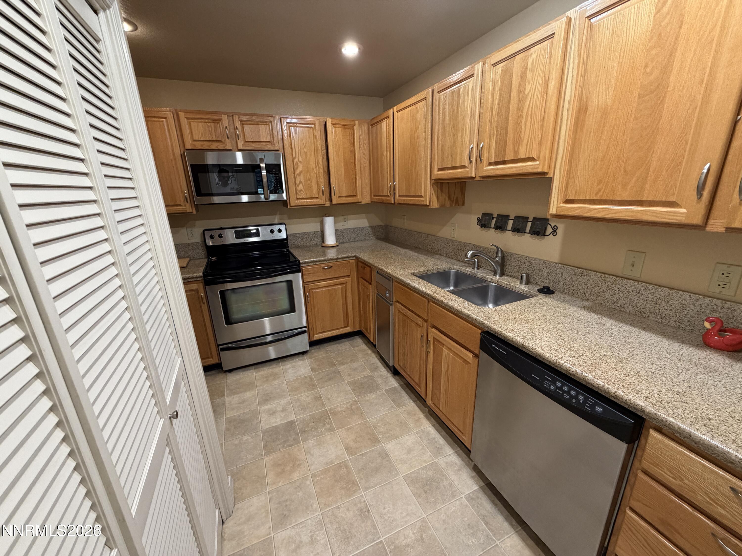 120 Village Boulevard Unit 160 Property Photo 16