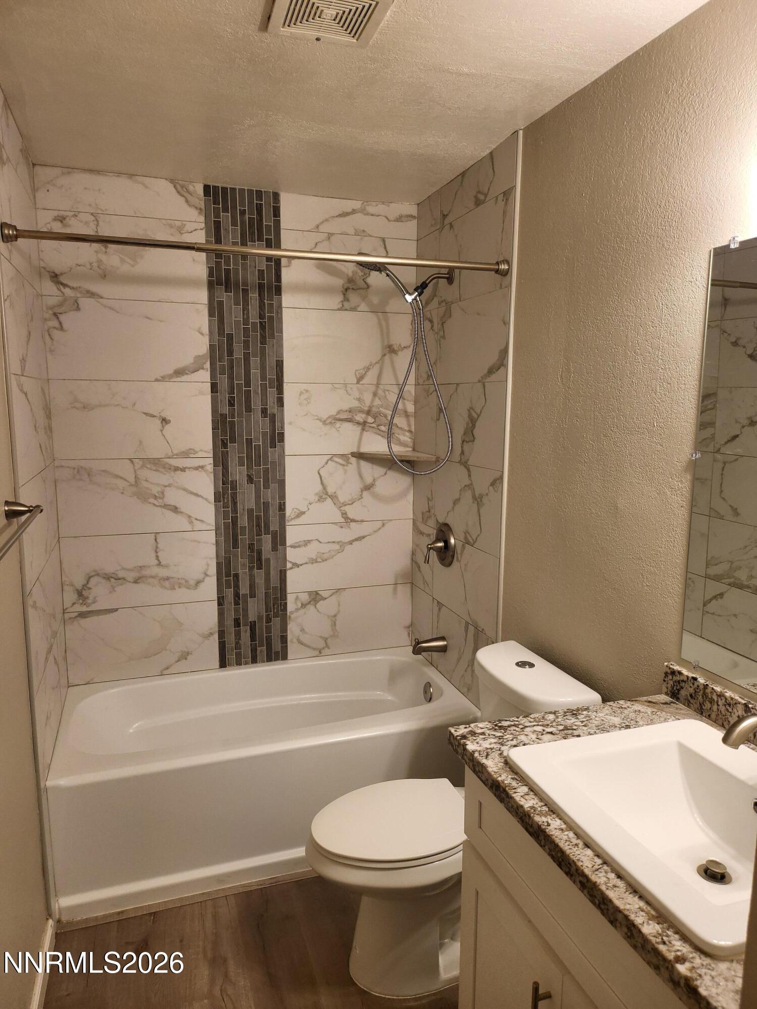 4606 Neil Road Apt 197 Property Photo 7