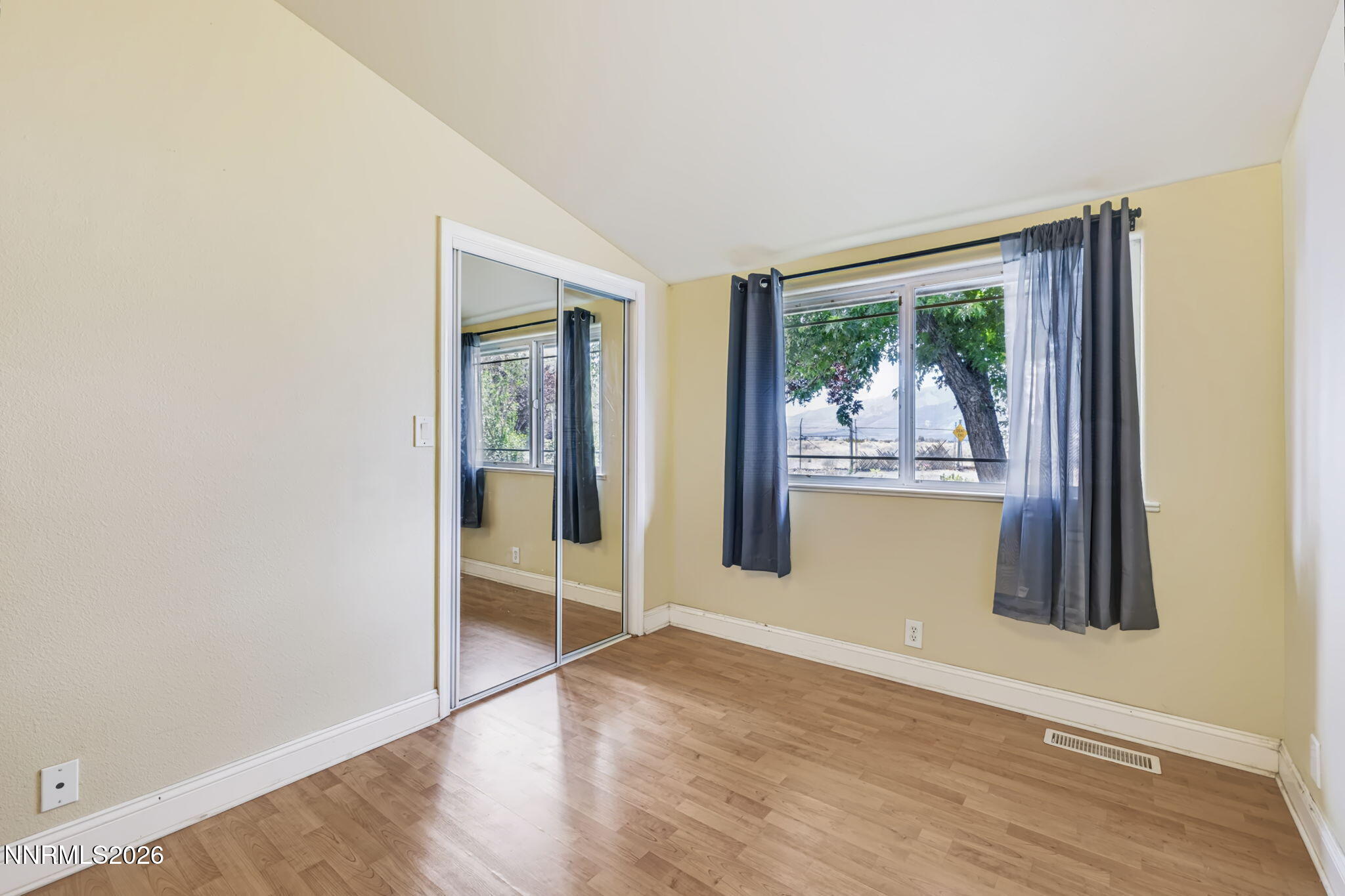 1274 Kingston Way Property Photo 18