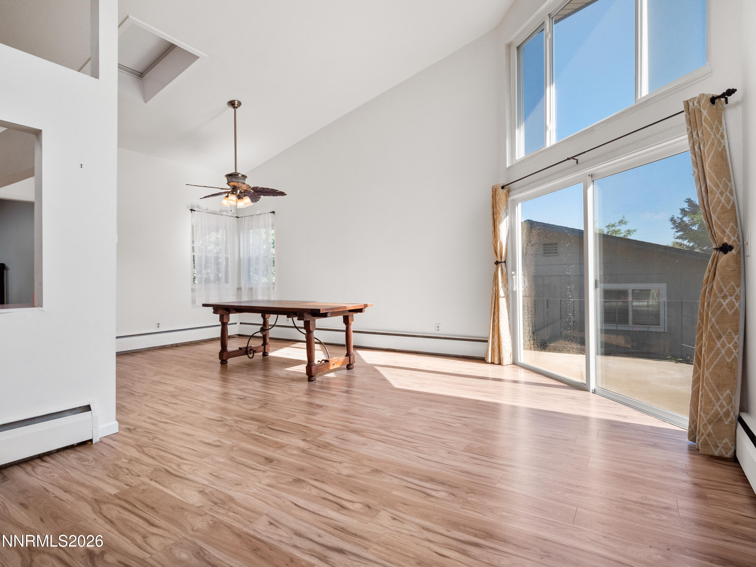 628 Highland Street Property Photo 5