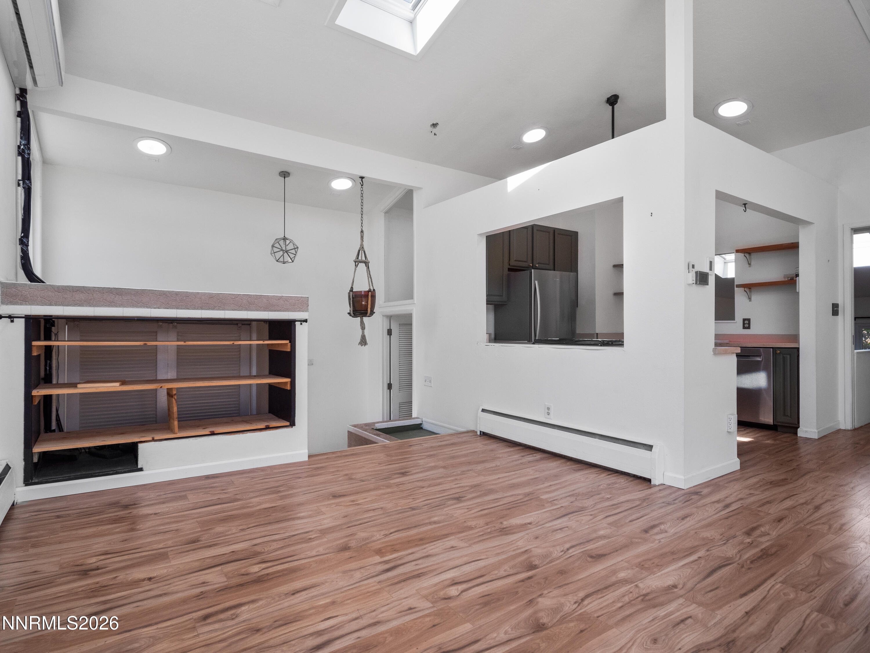 628 Highland Street Property Photo 8