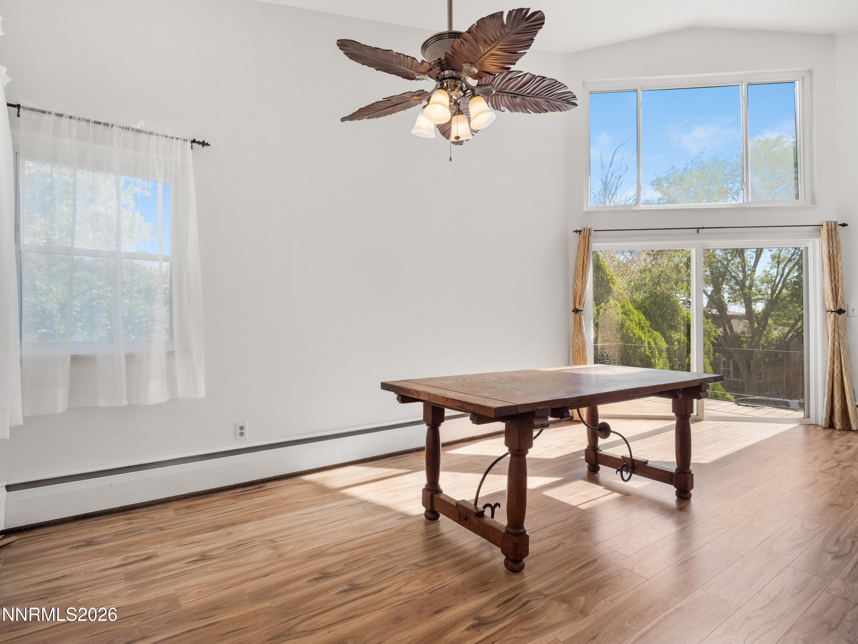 628 Highland Street Property Photo 9