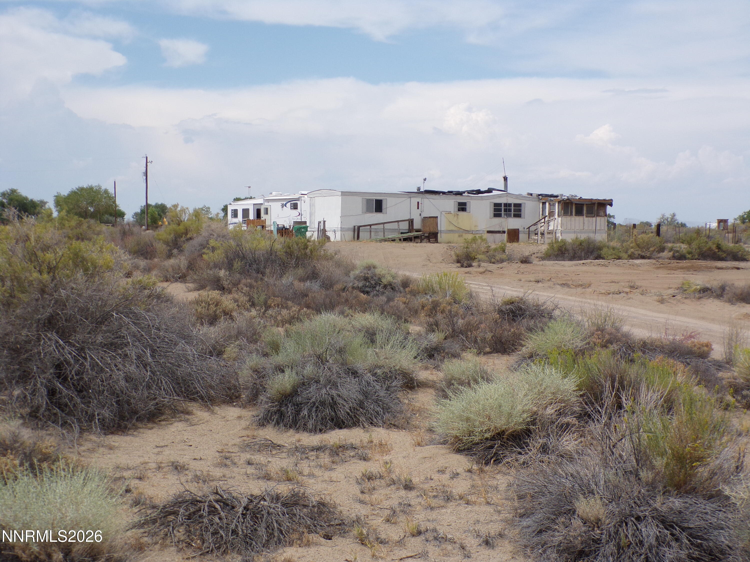 3003 Indian Lakes Road Property Photo 1