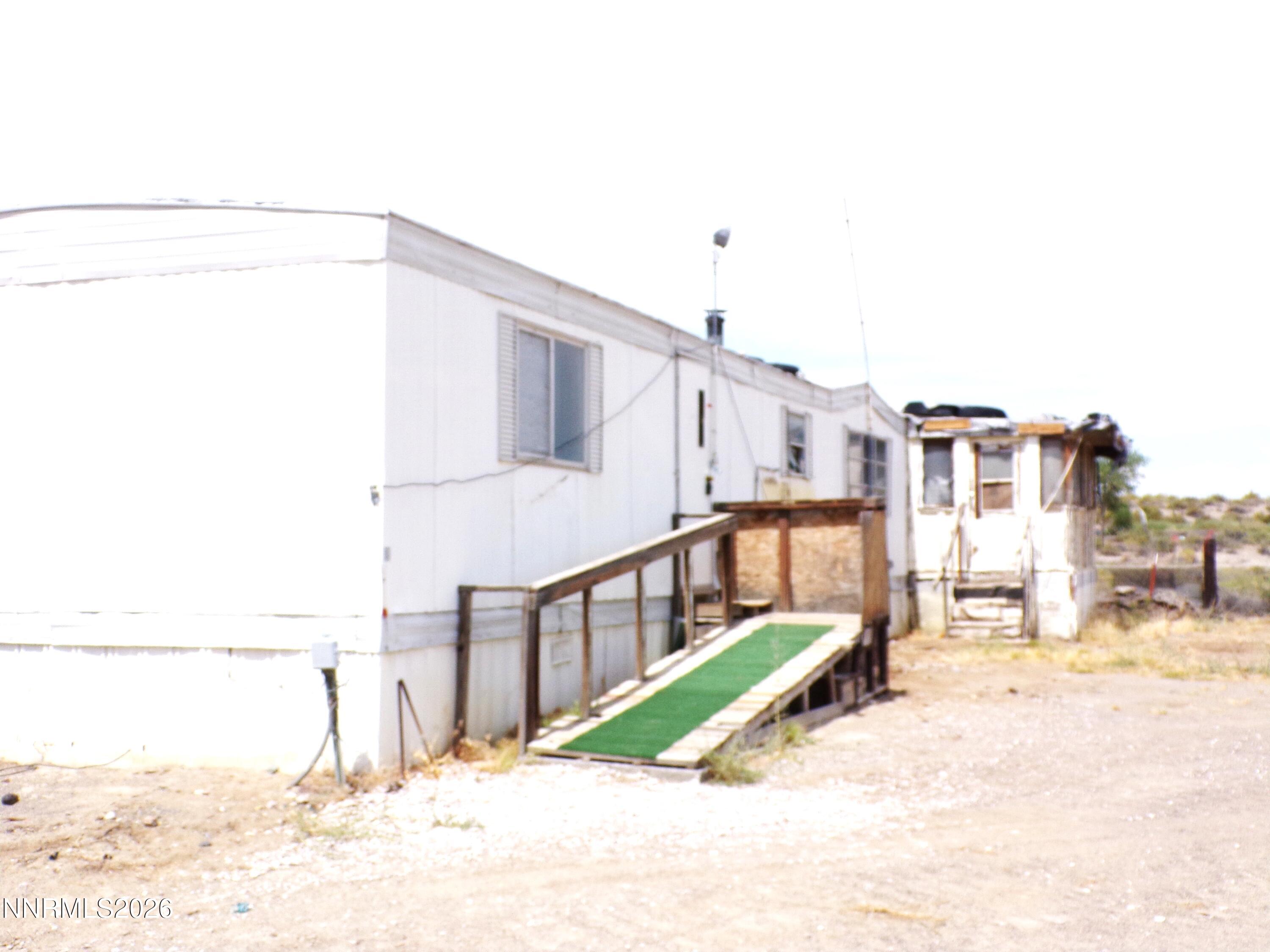 3003 Indian Lakes Road Property Photo 2