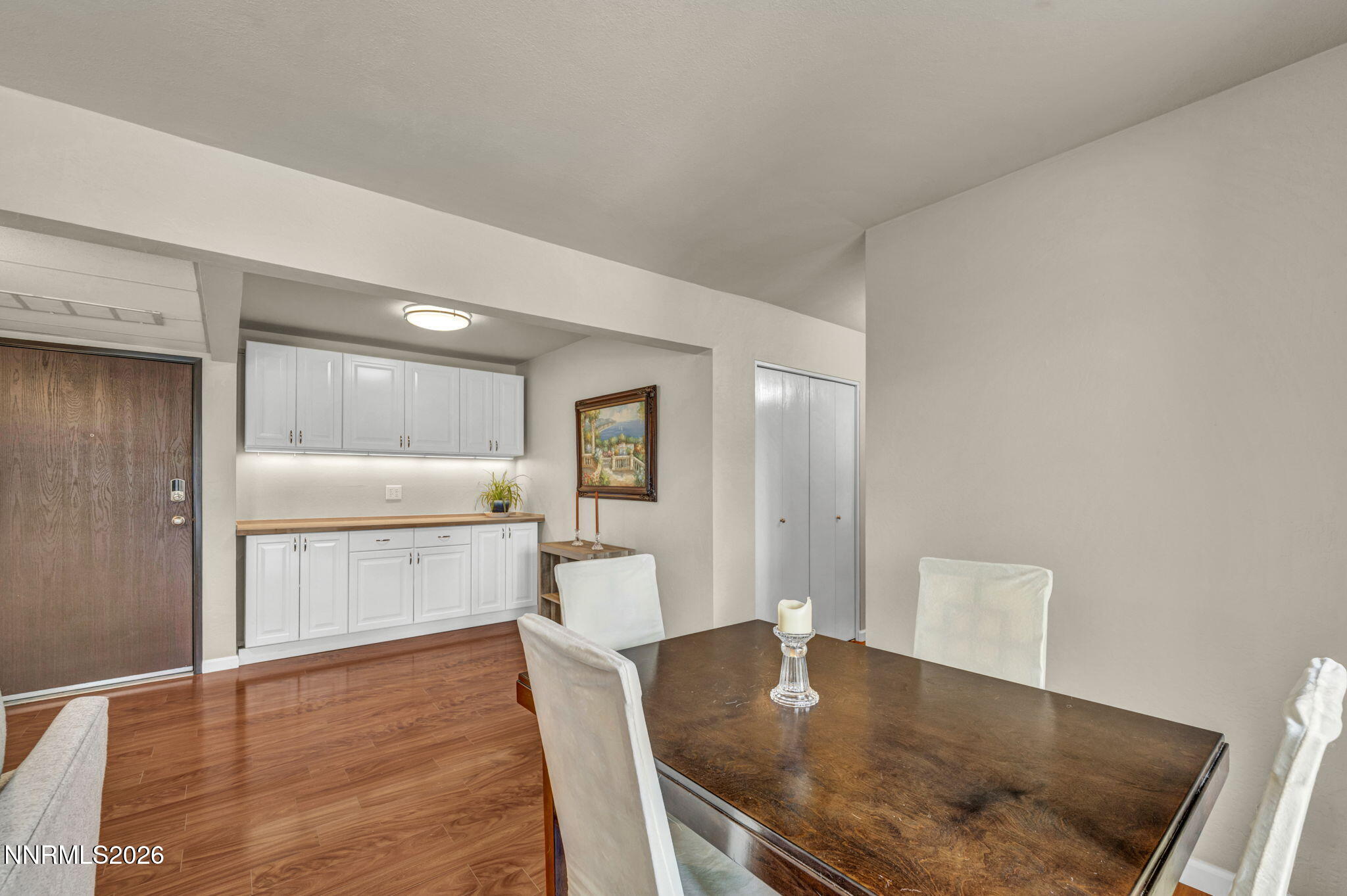 2955 Lakeside Drive 319 Property Photo 6