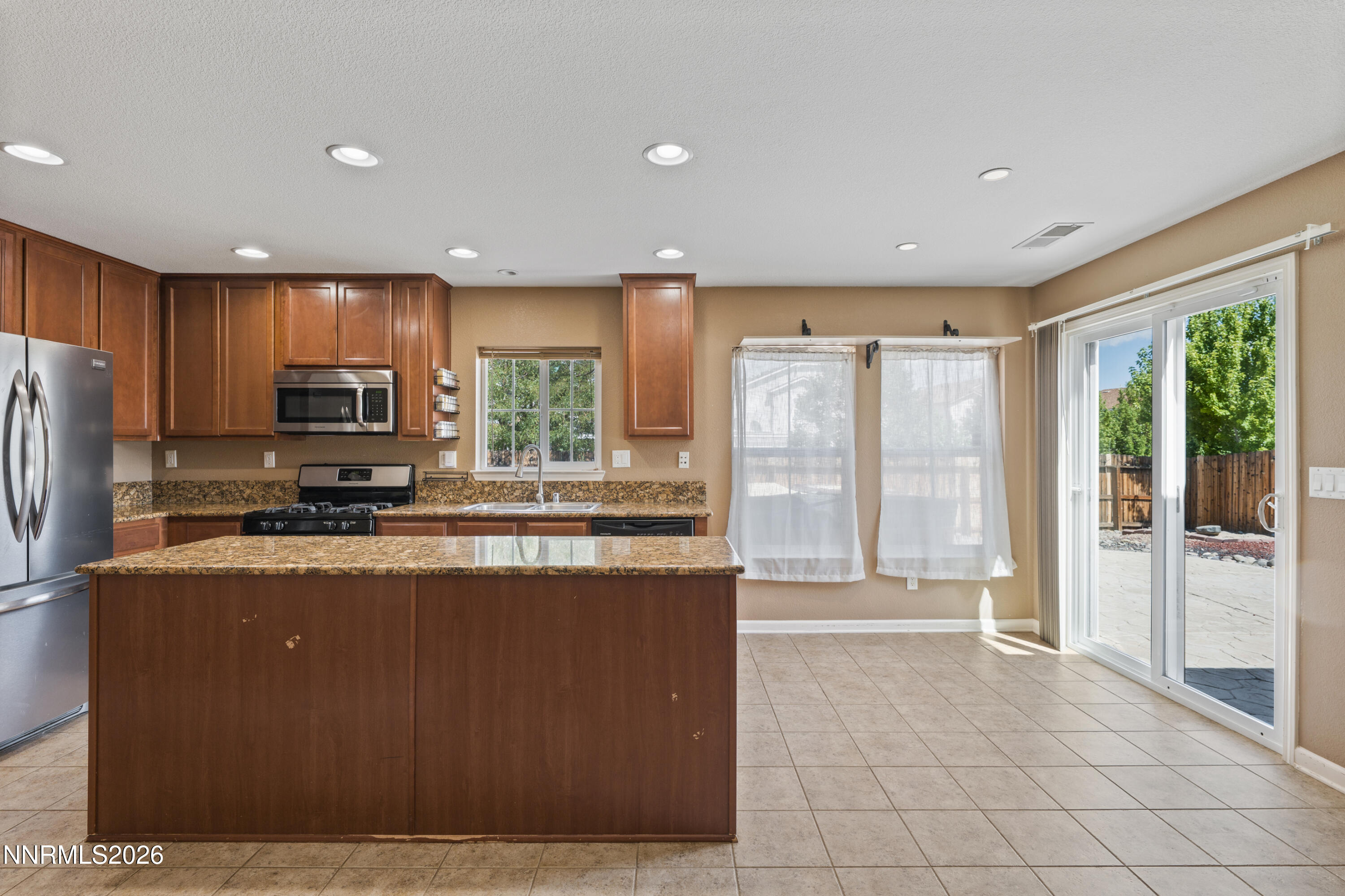 8930 Convair Way Property Photo 12