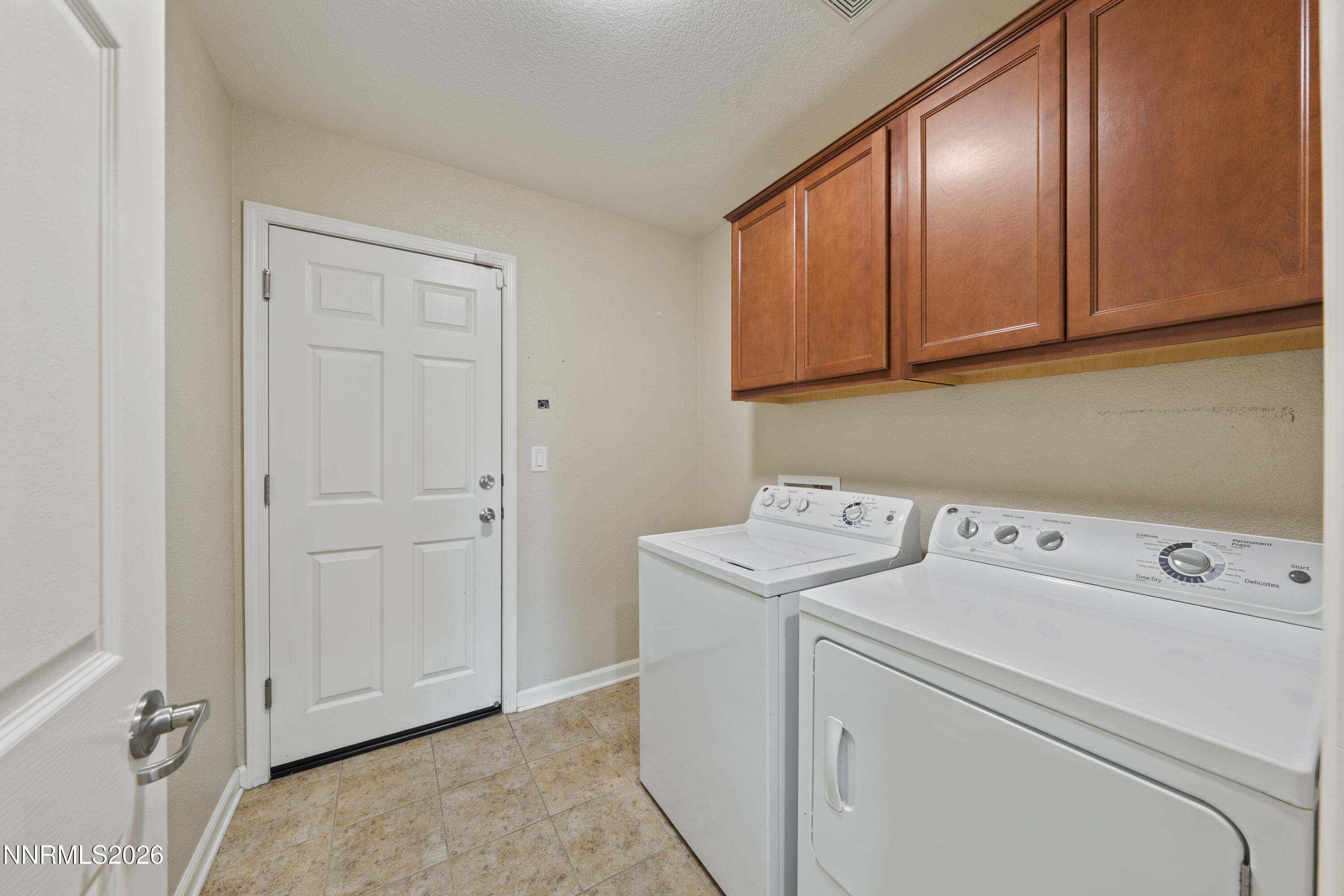 8930 Convair Way Property Photo 35