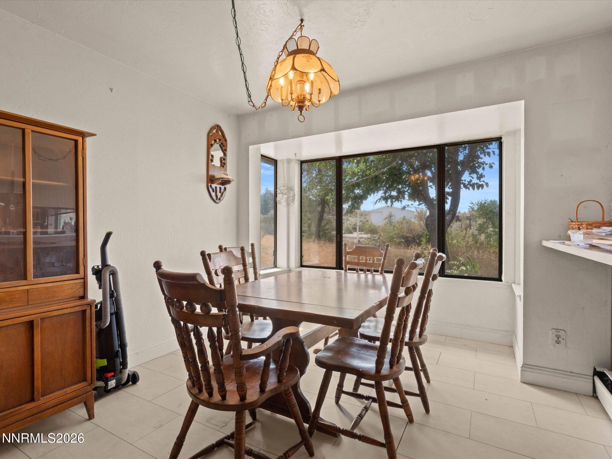 4190 Conte Drive Property Photo 11