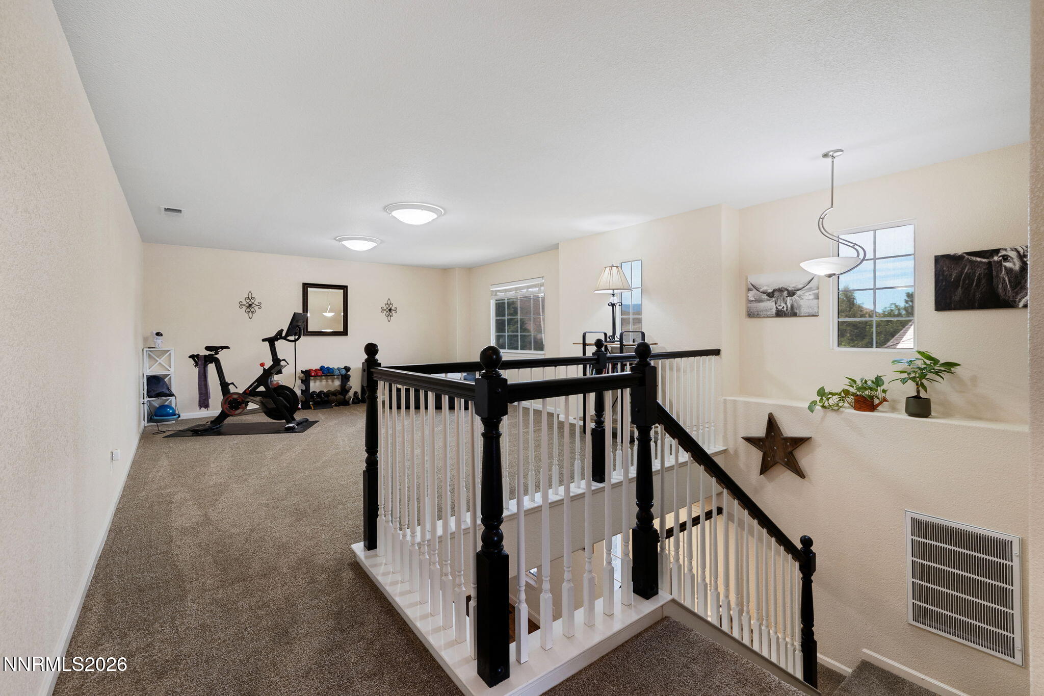5840 E Hidden Valley Drive Property Photo 32