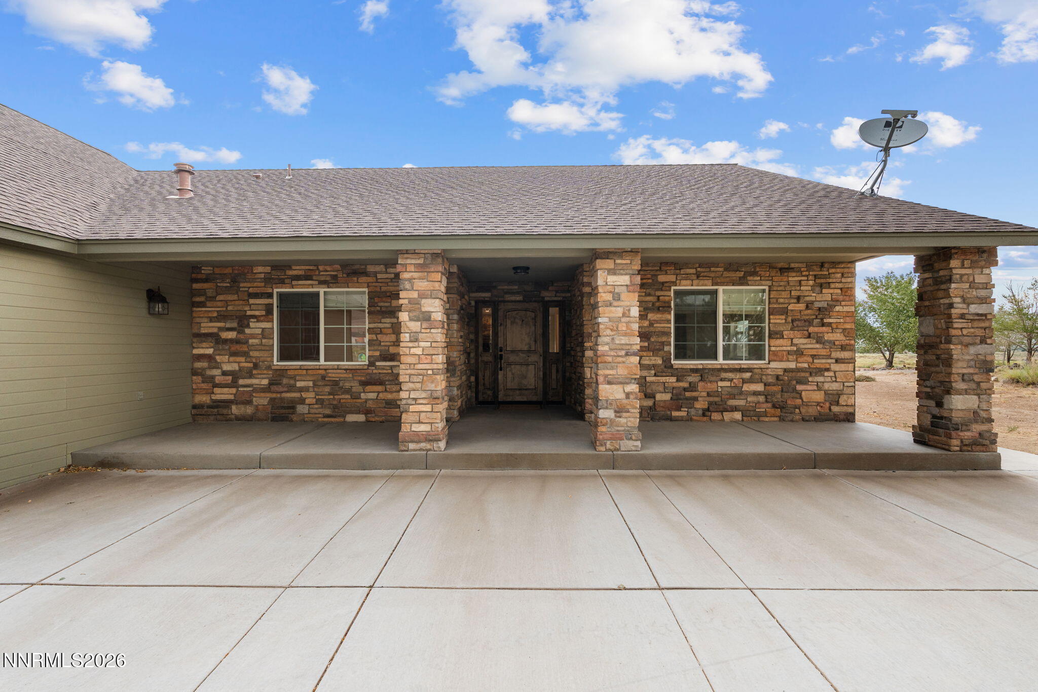140 Brantingham Court Property Photo 7