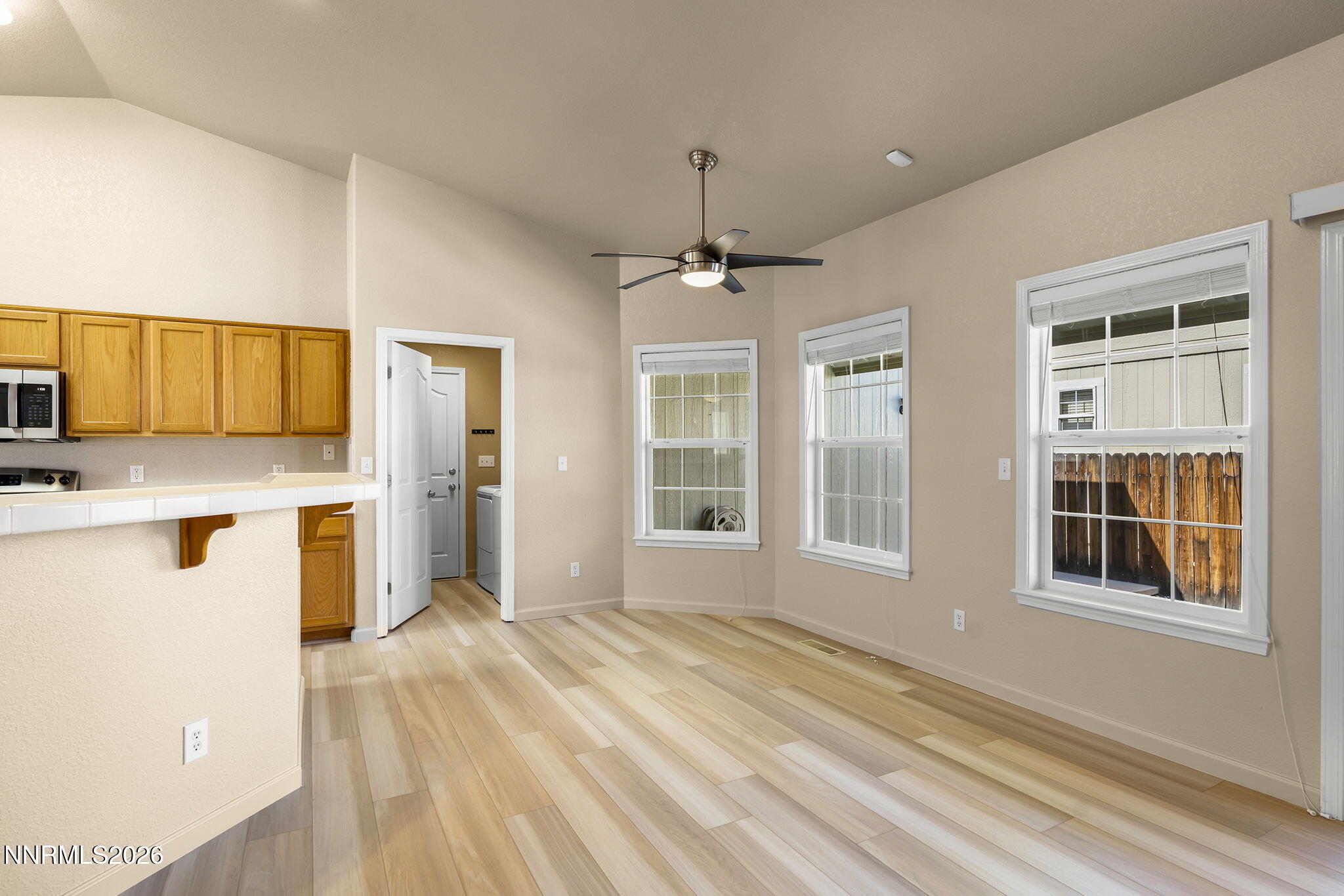 4018 Southpointe Drive Property Photo 16