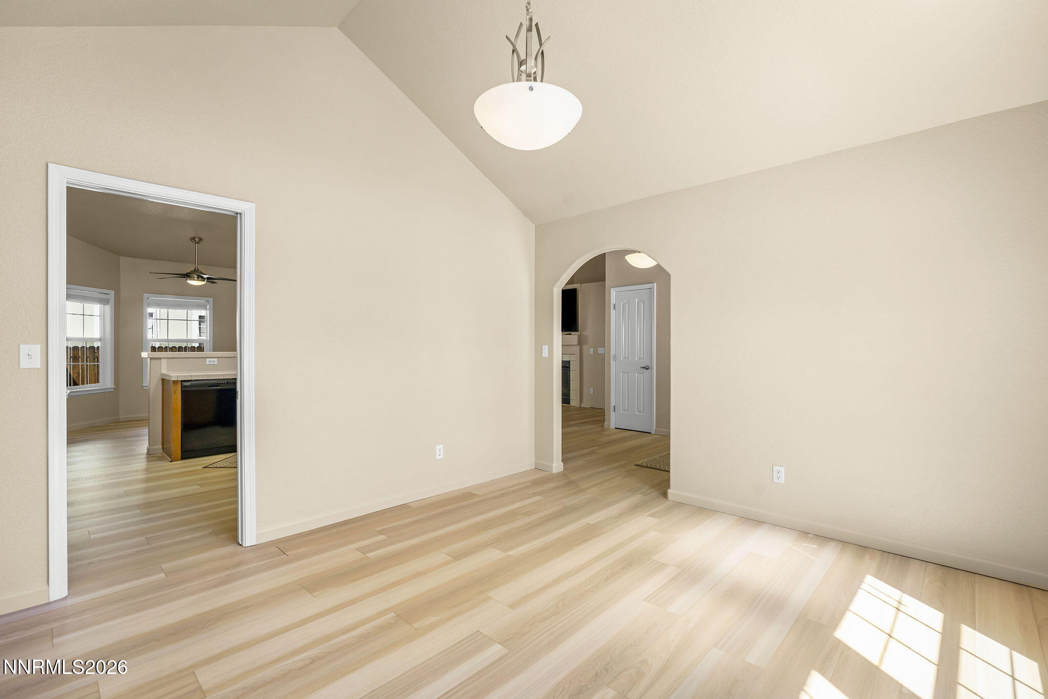 4018 Southpointe Drive Property Photo 18