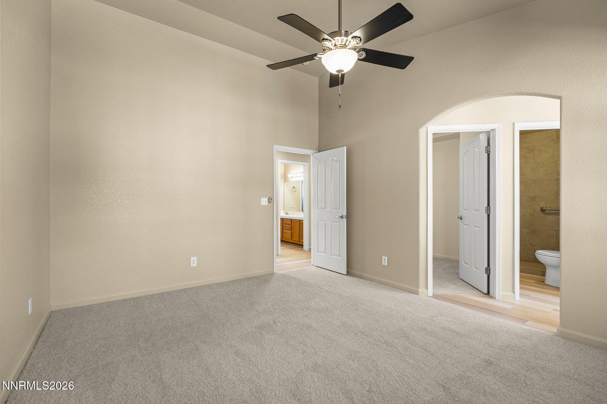 4018 Southpointe Drive Property Photo 20