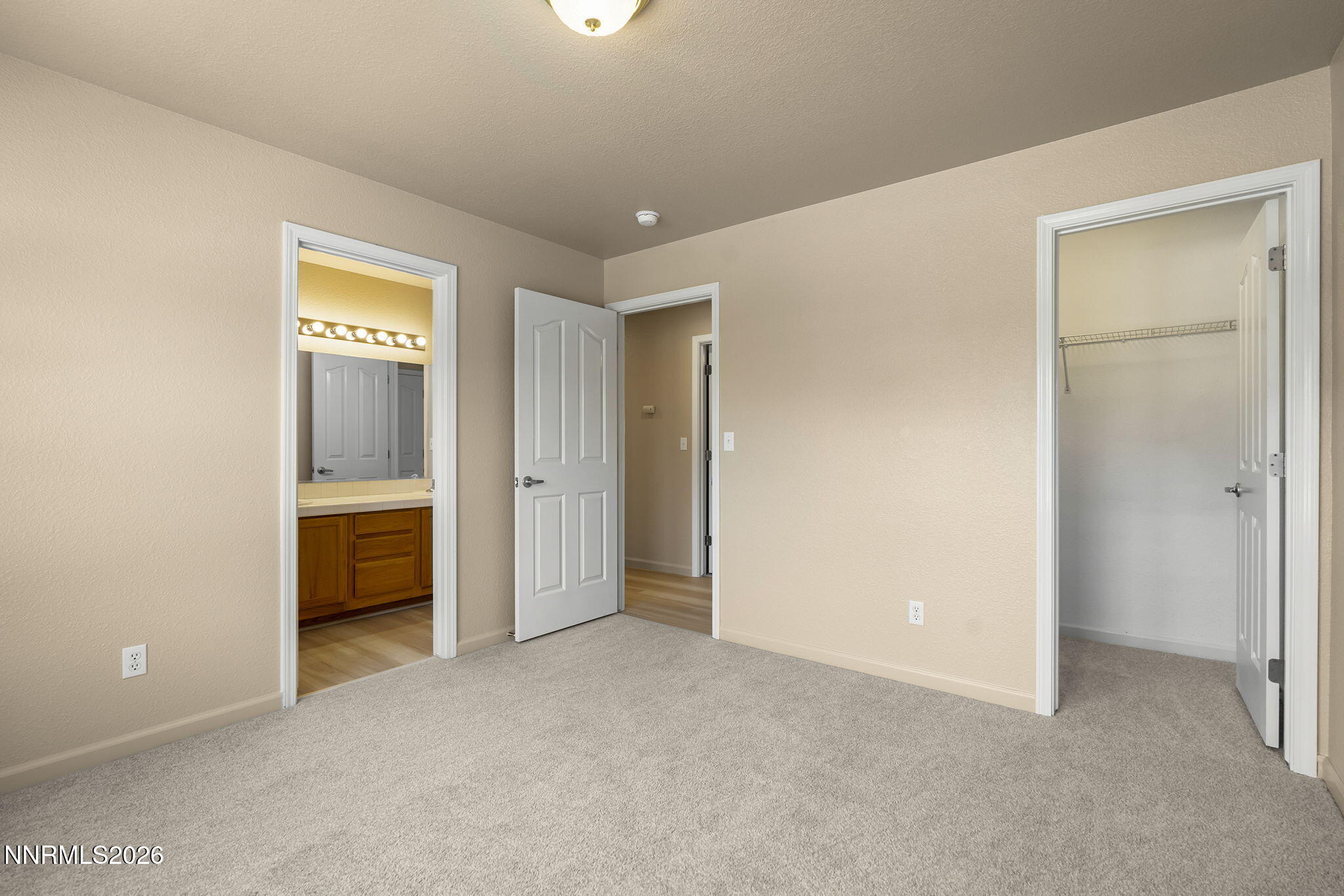 4018 Southpointe Drive Property Photo 25
