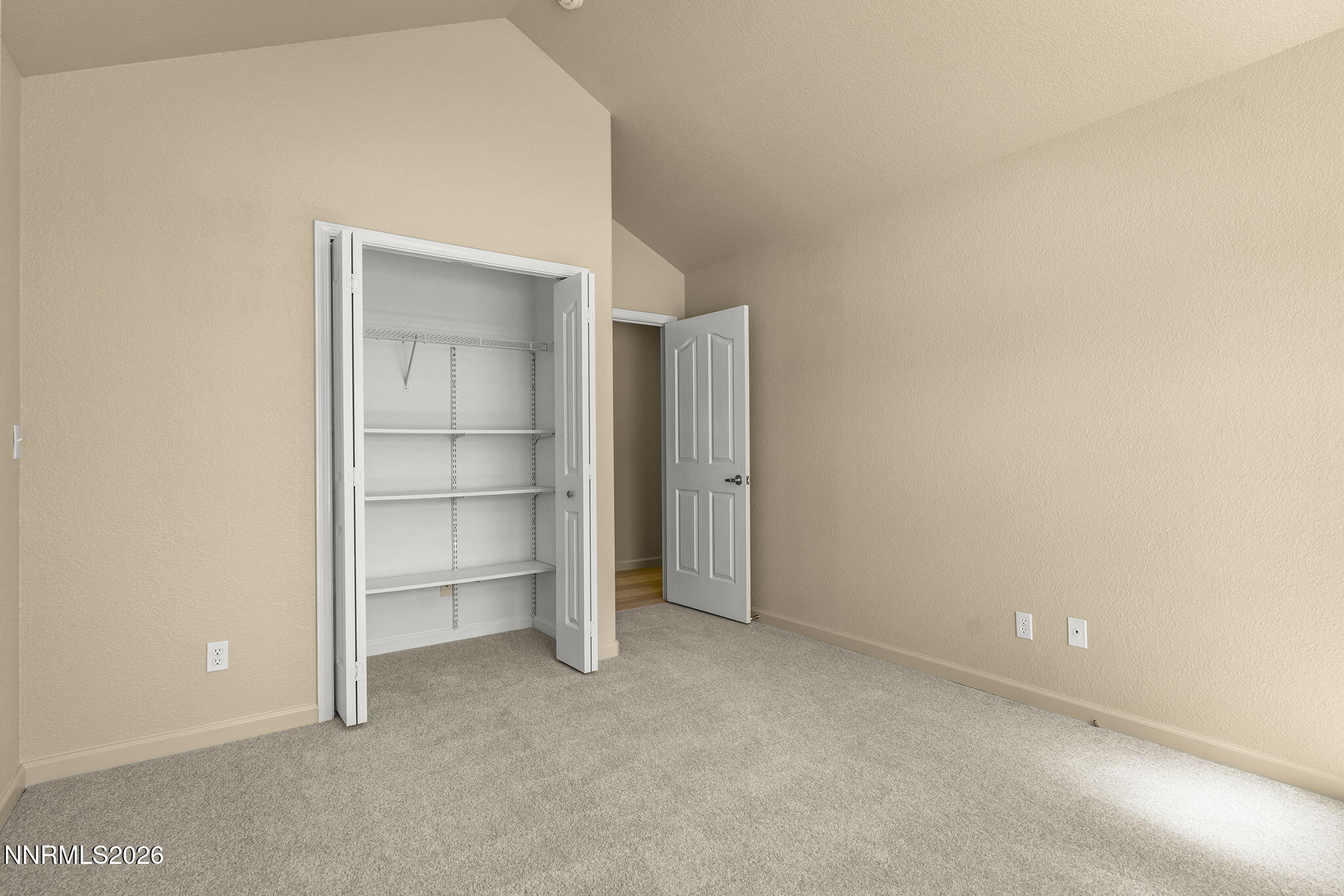 4018 Southpointe Drive Property Photo 29