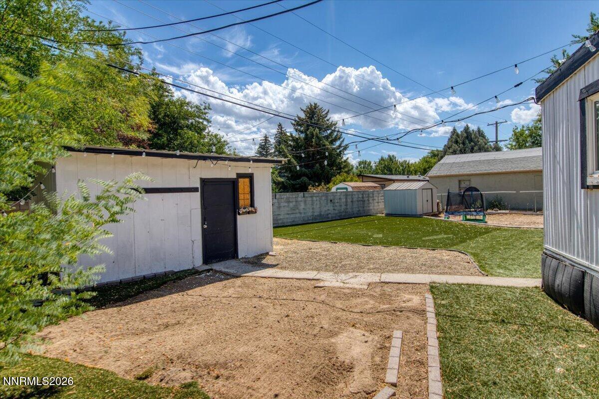 2839 Kit Sierra Way Property Photo 38