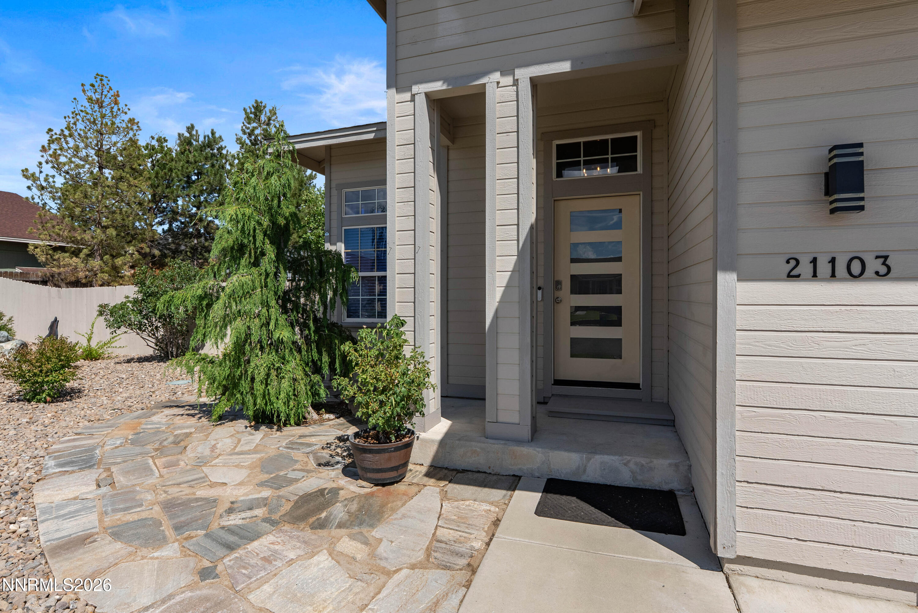 21103 Mount Evans Drive Property Photo 4