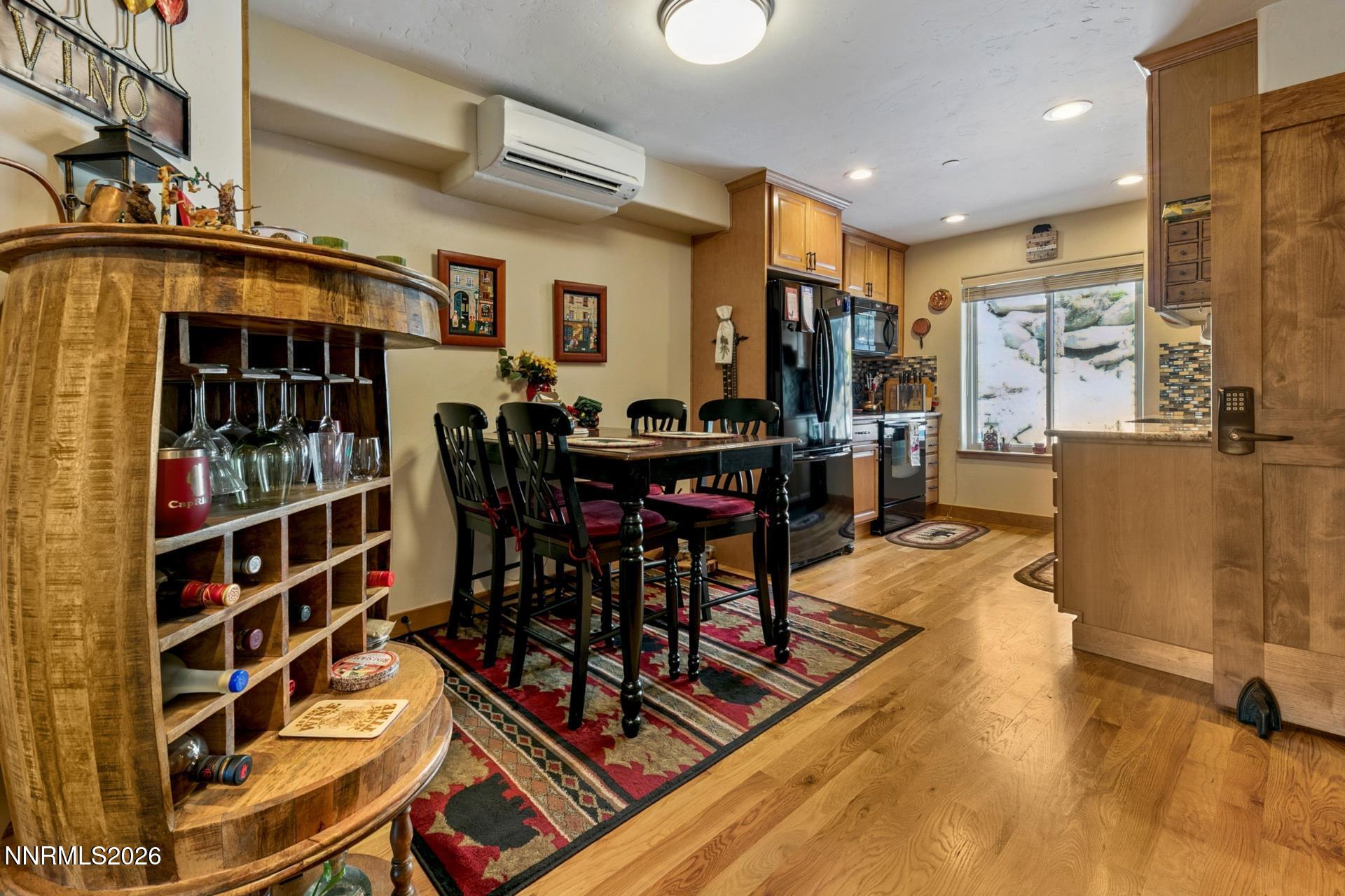 272 Orion Lane # C Property Photo 4