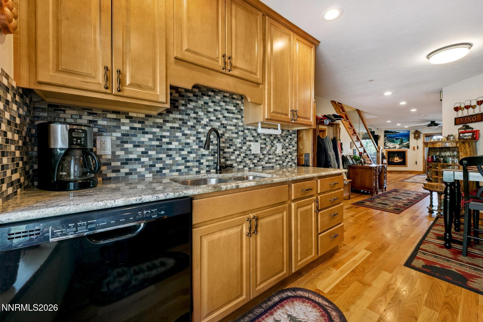 272 Orion Lane # C Property Photo 6