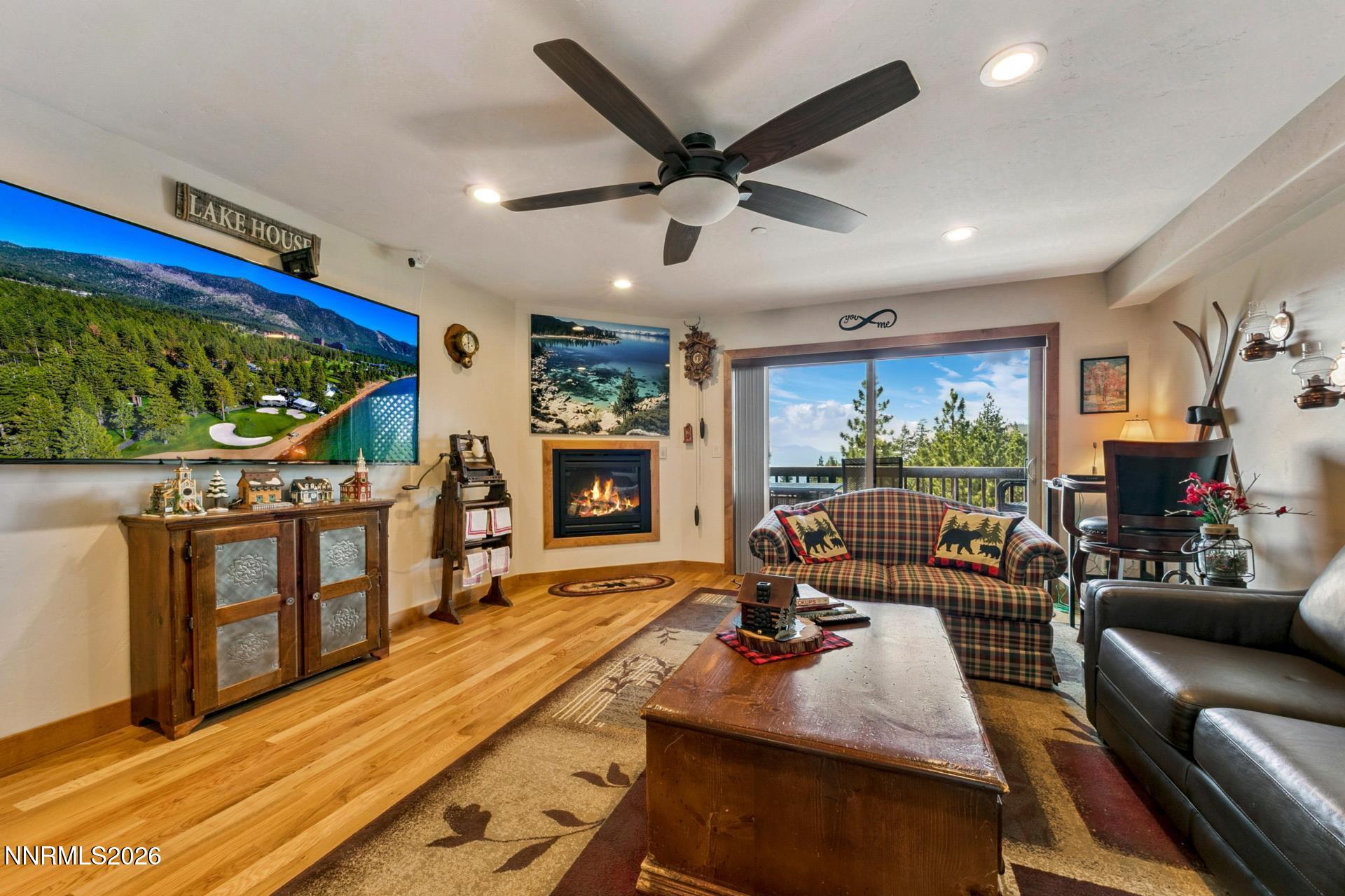 272 Orion Lane # C Property Photo 9