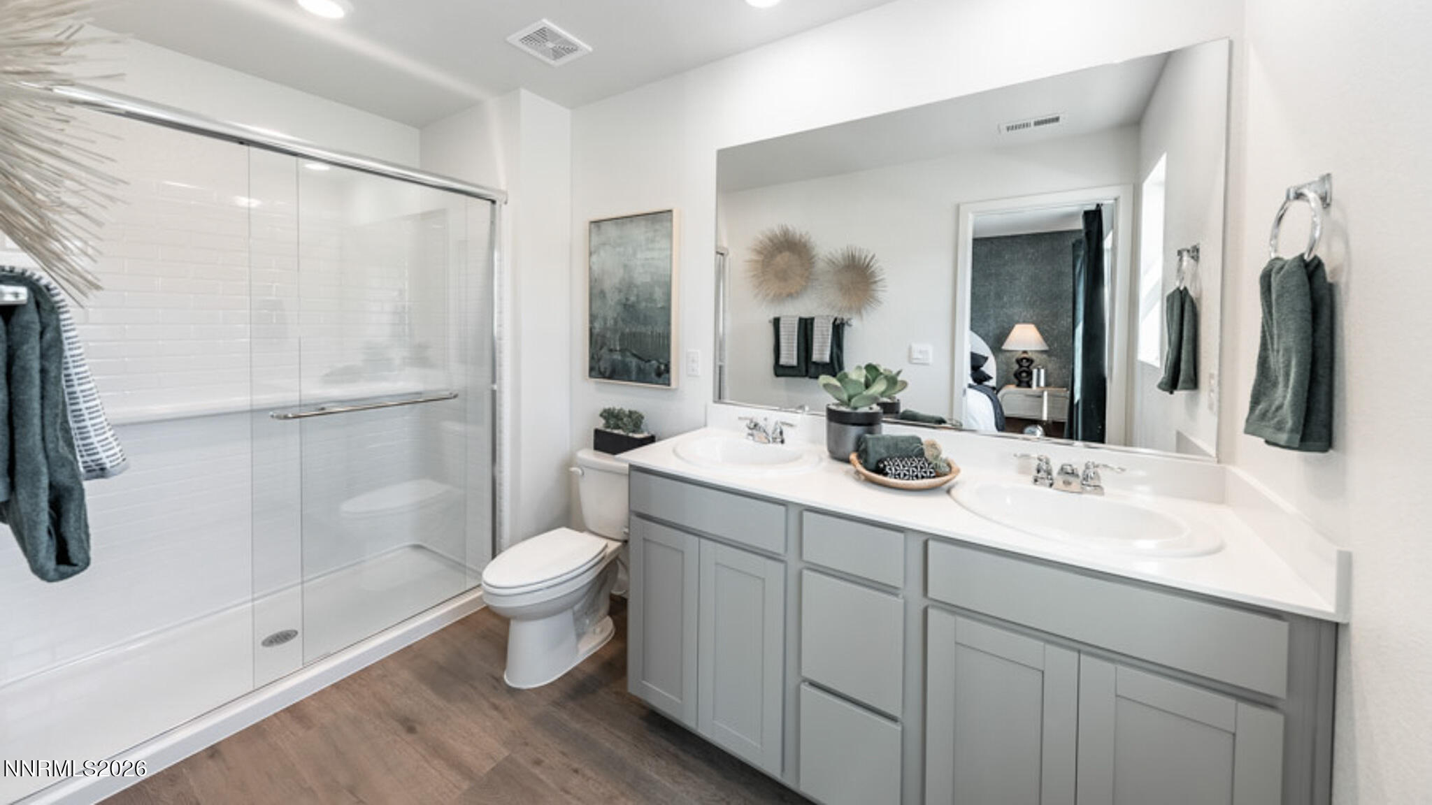 8329 Violet Oak Drive Property Photo 11