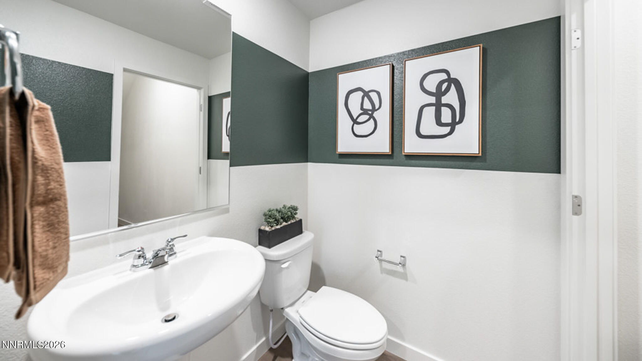 8329 Violet Oak Drive Property Photo 15