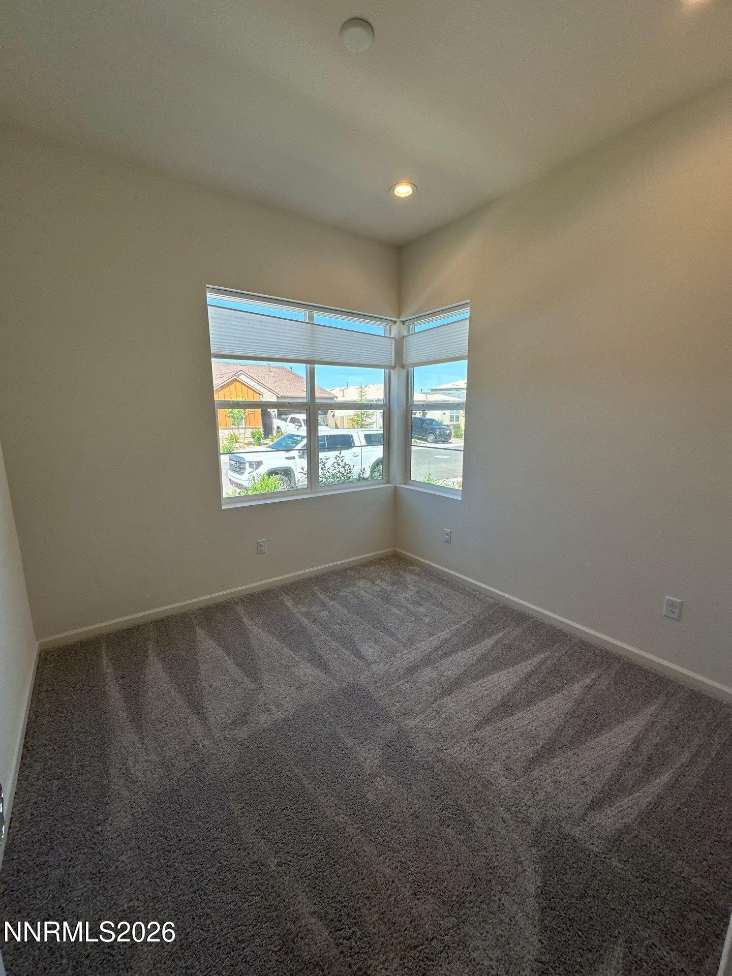 7860 Hoback Drive Property Photo 6