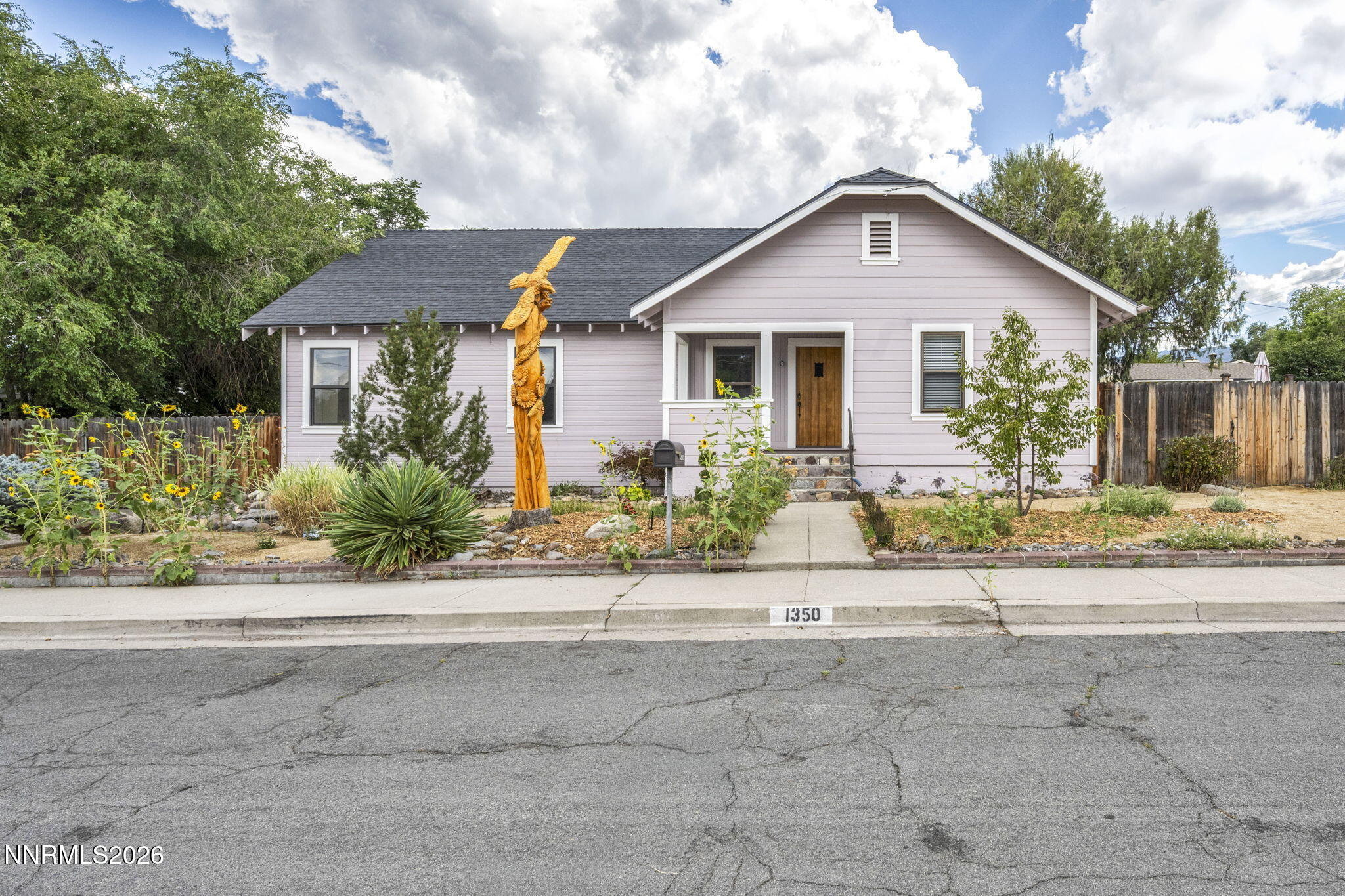 1350 Feather Way Property Photo 2