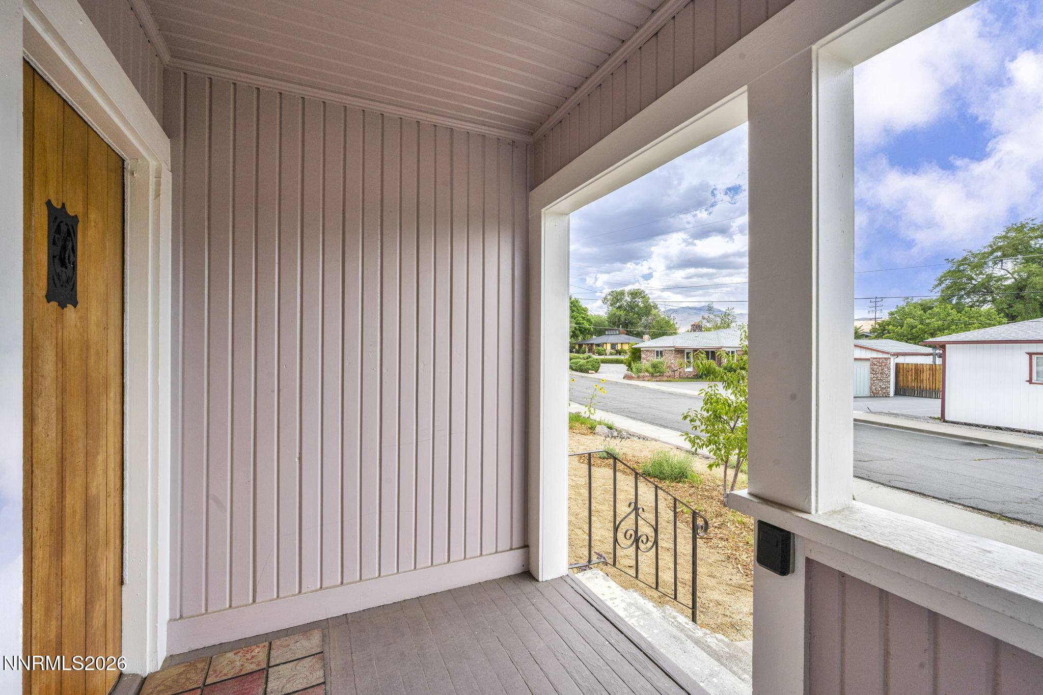 1350 Feather Way Property Photo 6