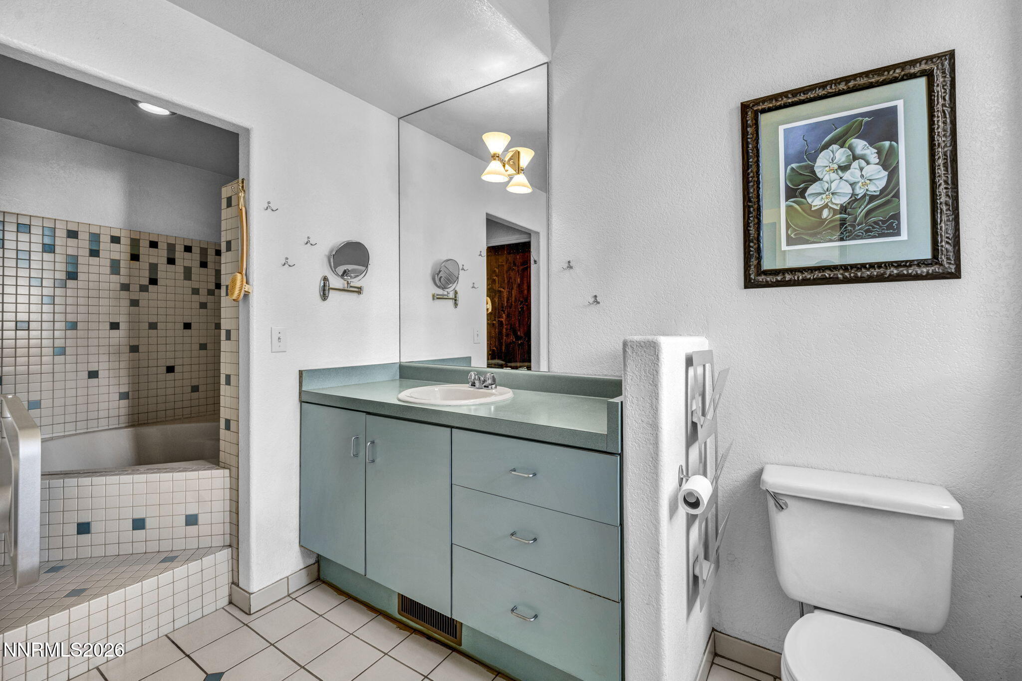 1350 Feather Way Property Photo 23