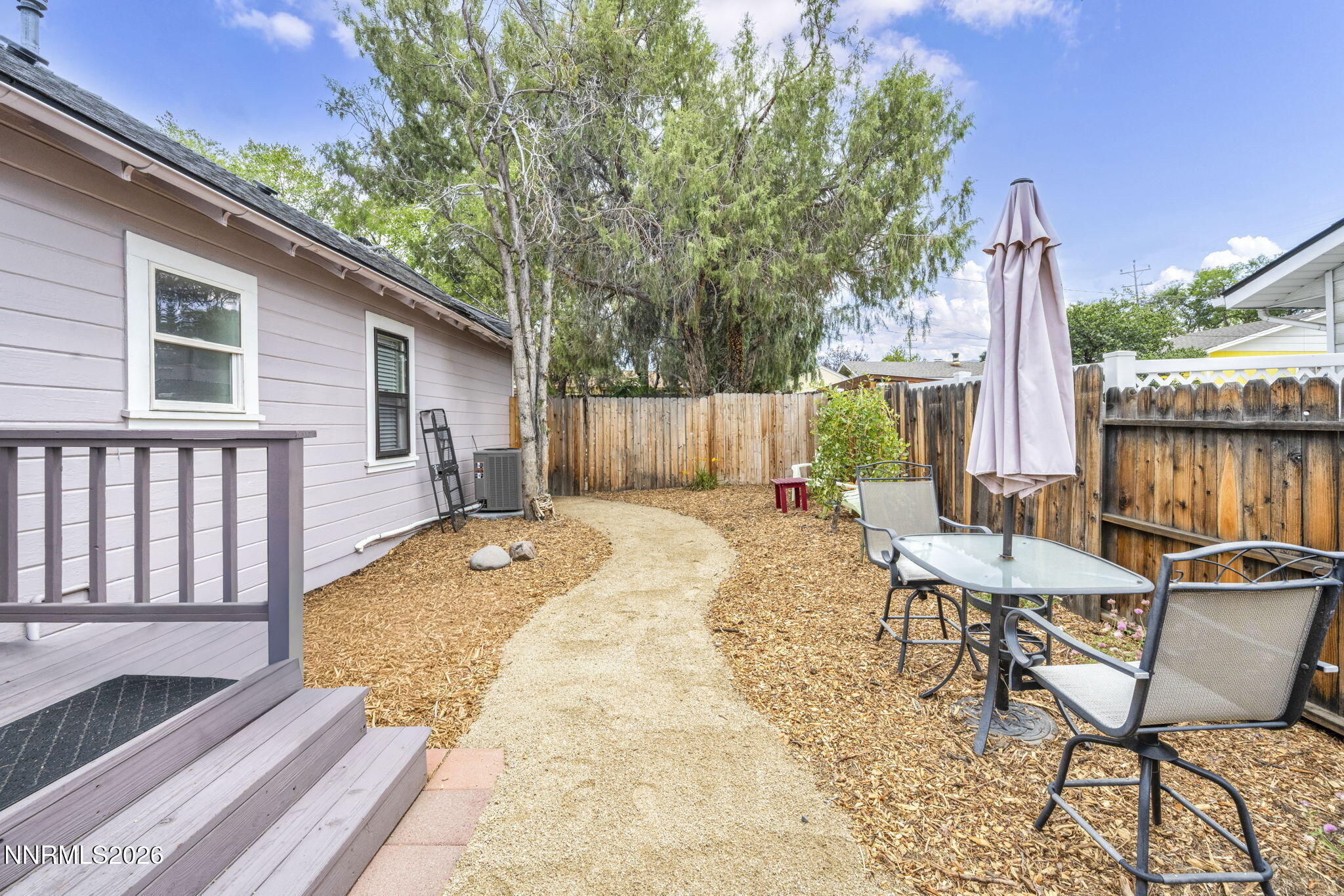 1350 Feather Way Property Photo 34
