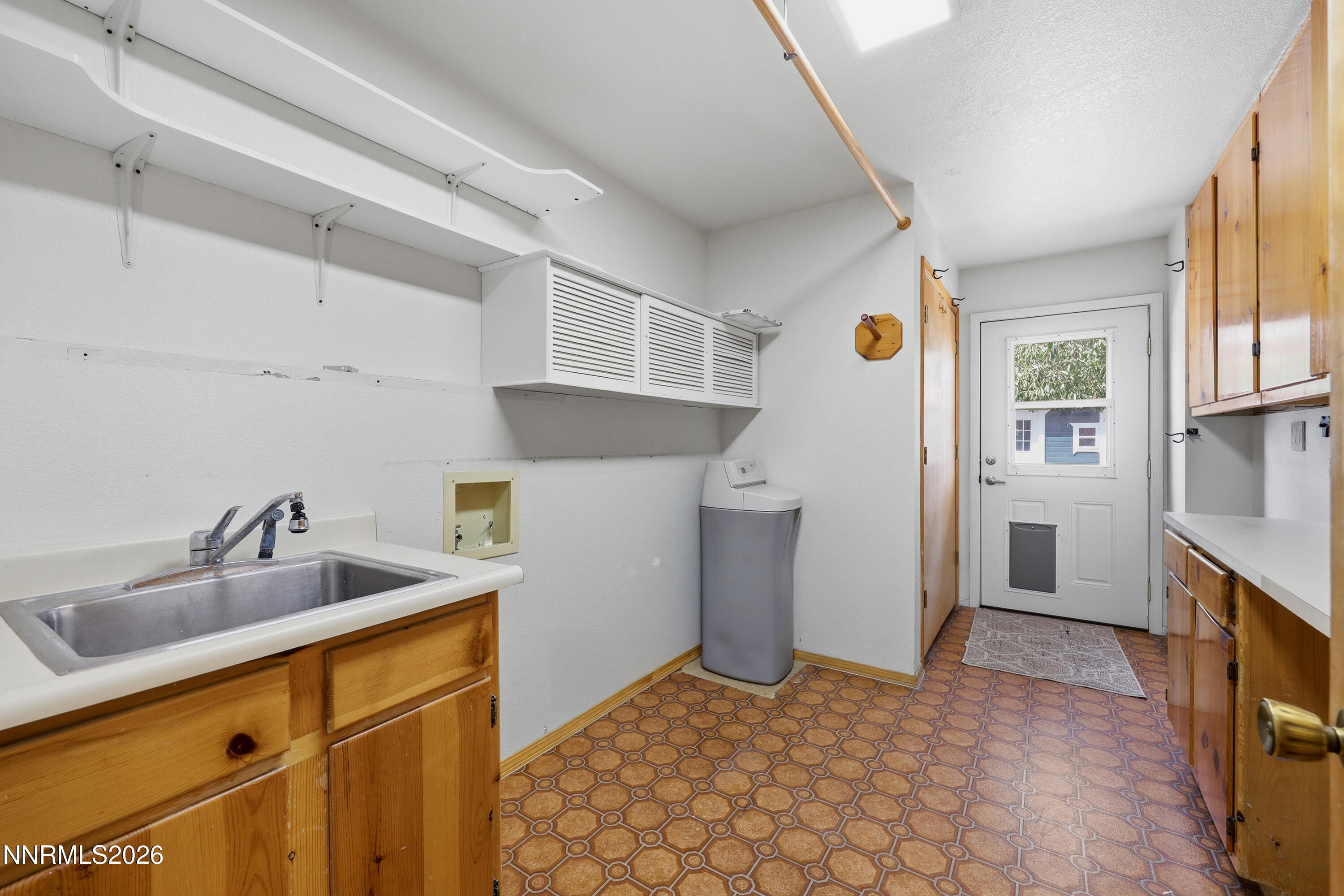 5200 Silver Sage Drive Property Photo 15