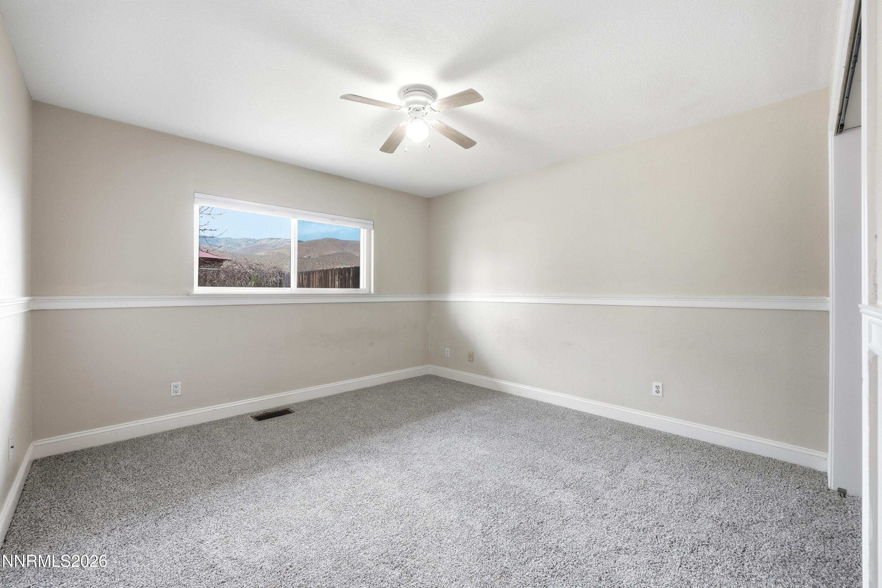 5200 Silver Sage Drive Property Photo 21