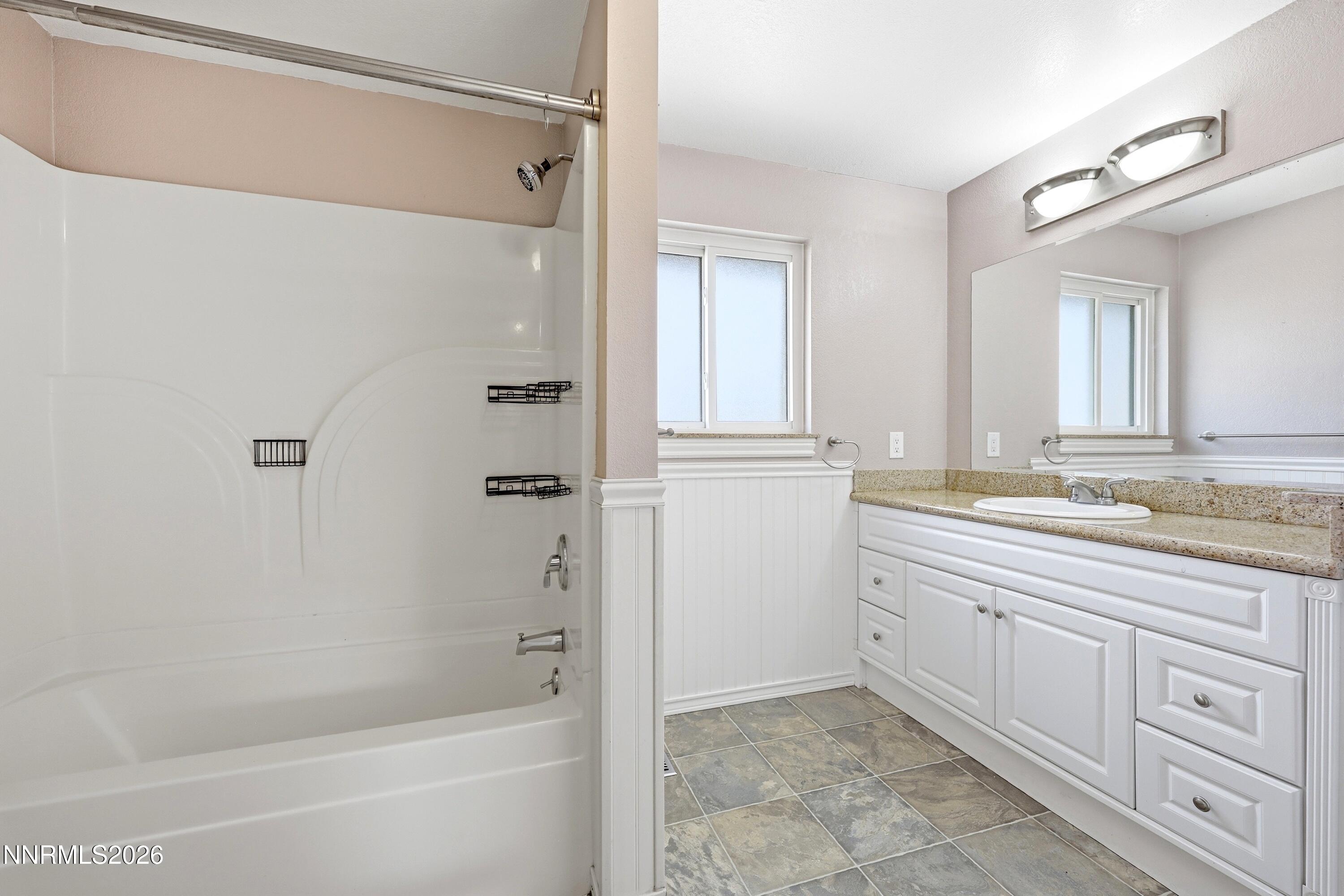 5200 Silver Sage Drive Property Photo 23