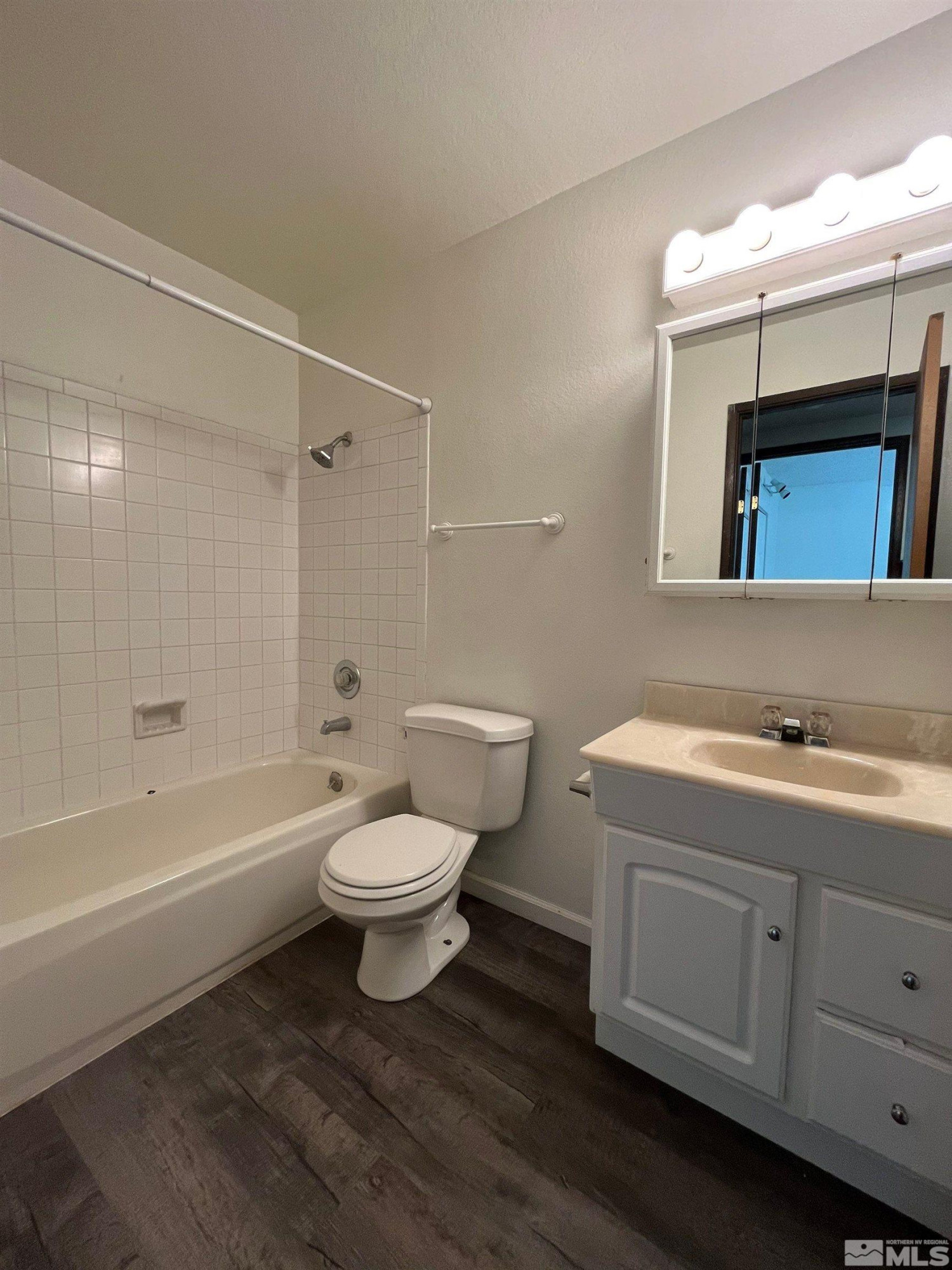1005 Baywood Drive Property Photo 12