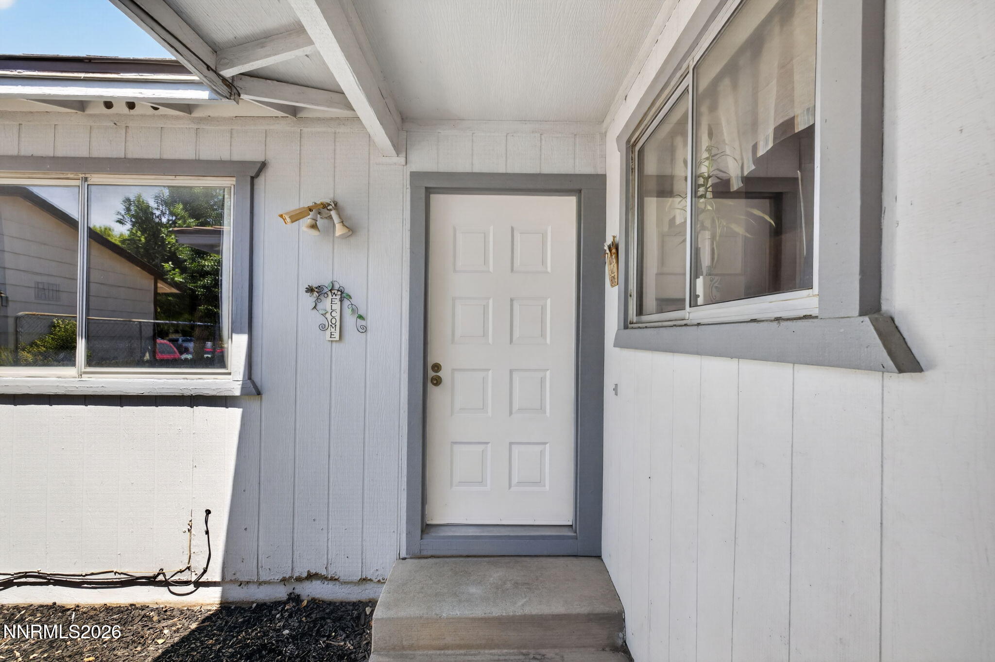 11033 Zeolite Drive Property Photo 4