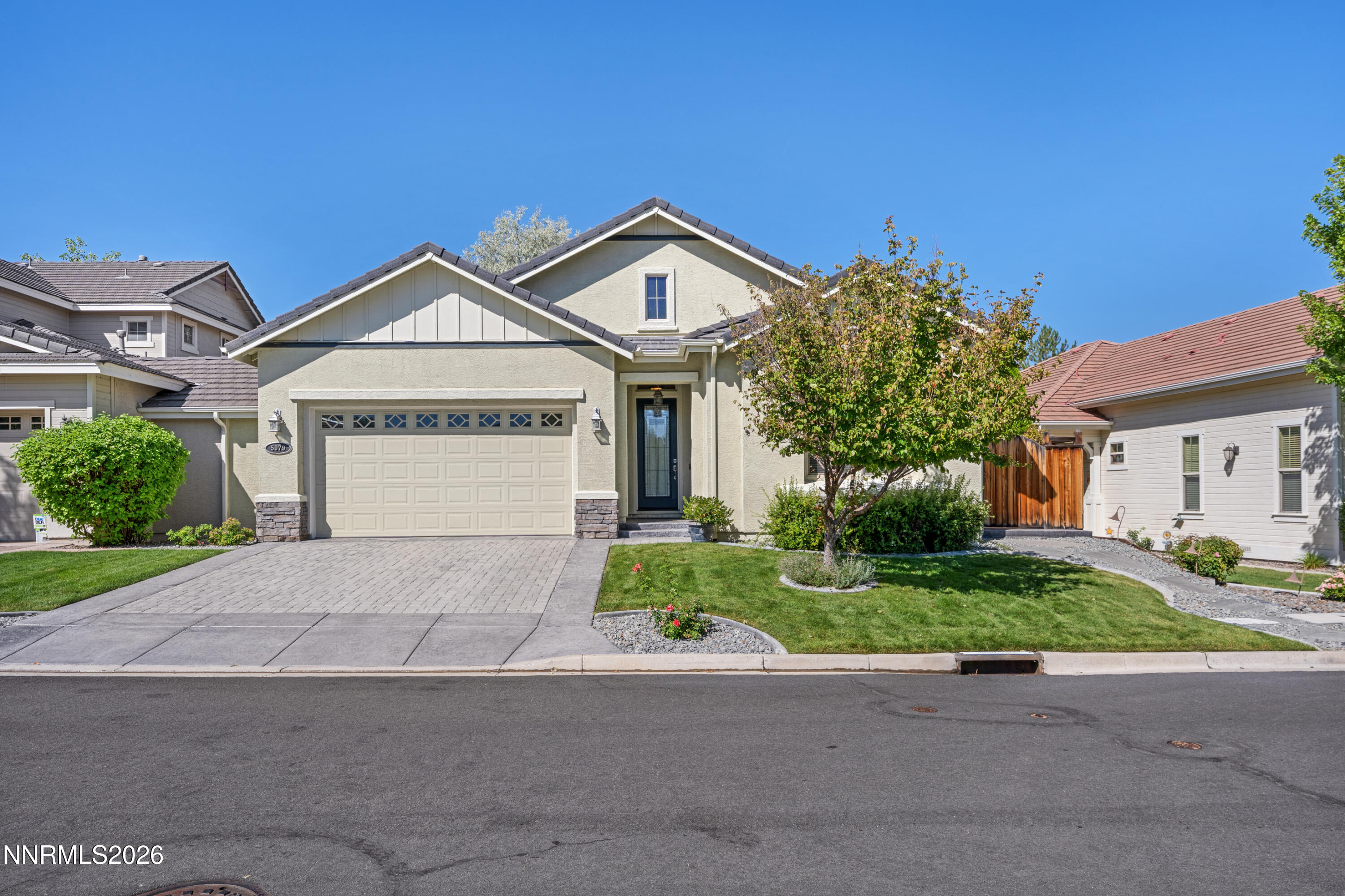 5979 Quintessa Drive Property Photo 3