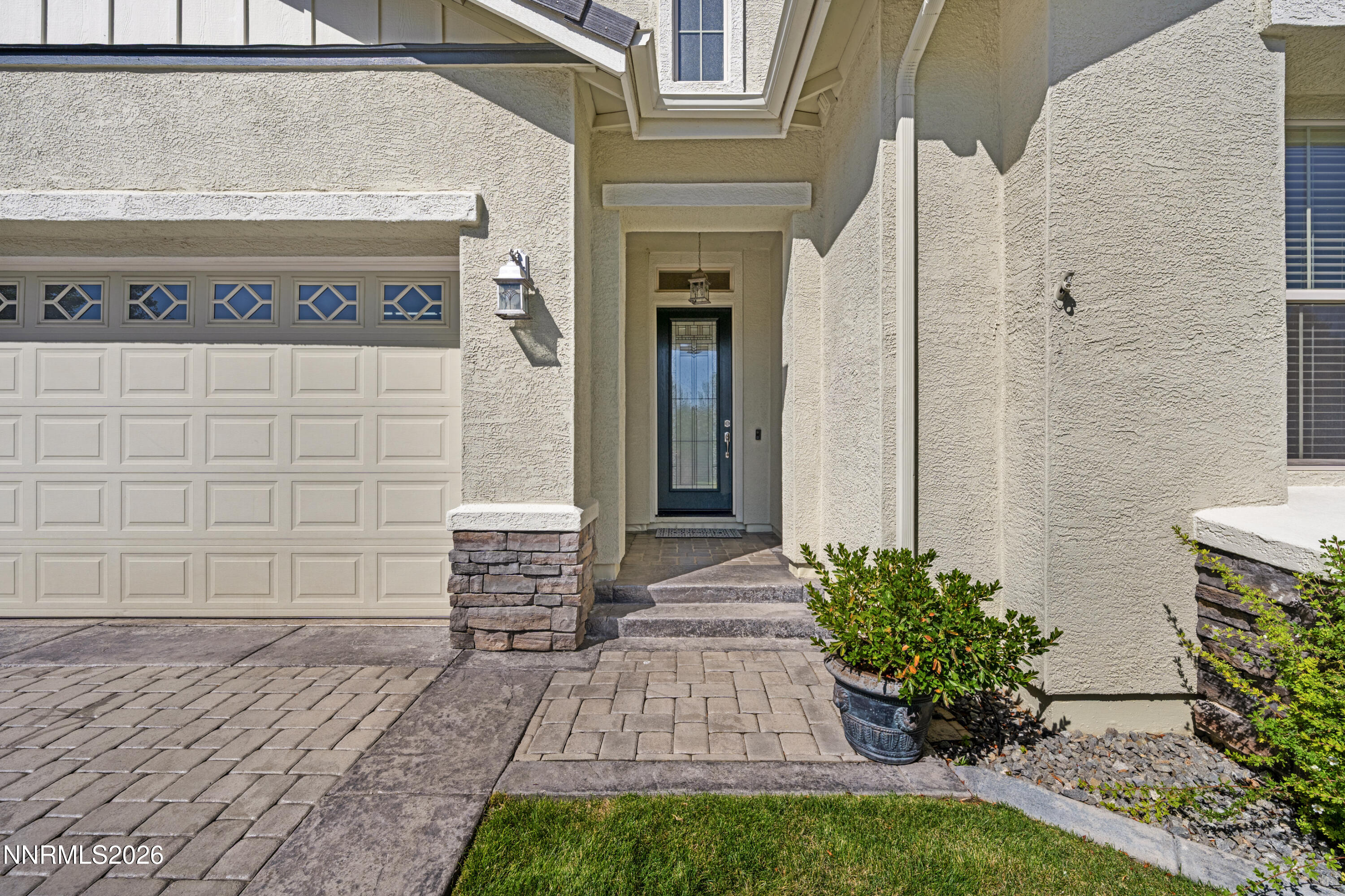 5979 Quintessa Drive Property Photo 5