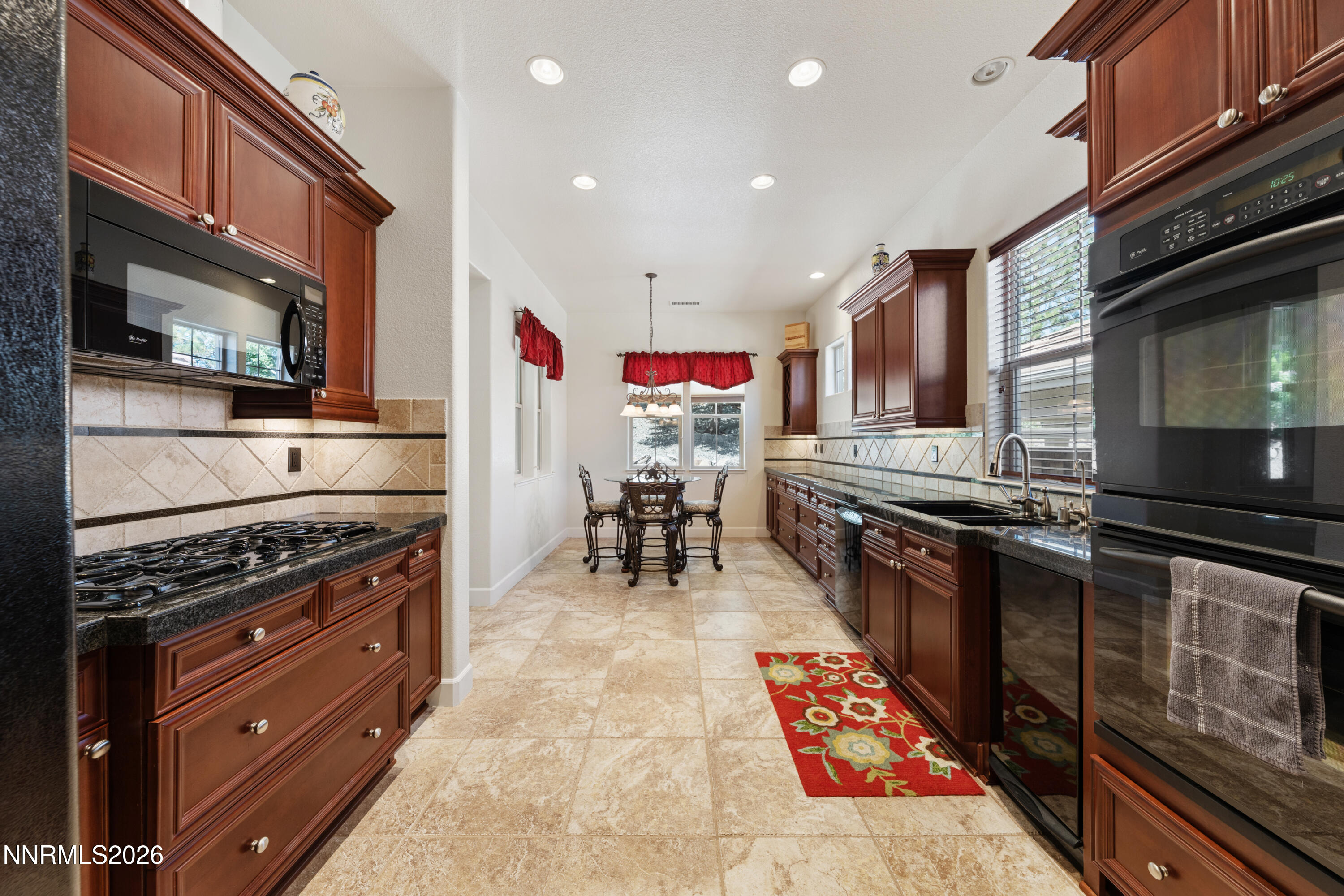 5979 Quintessa Drive Property Photo 10