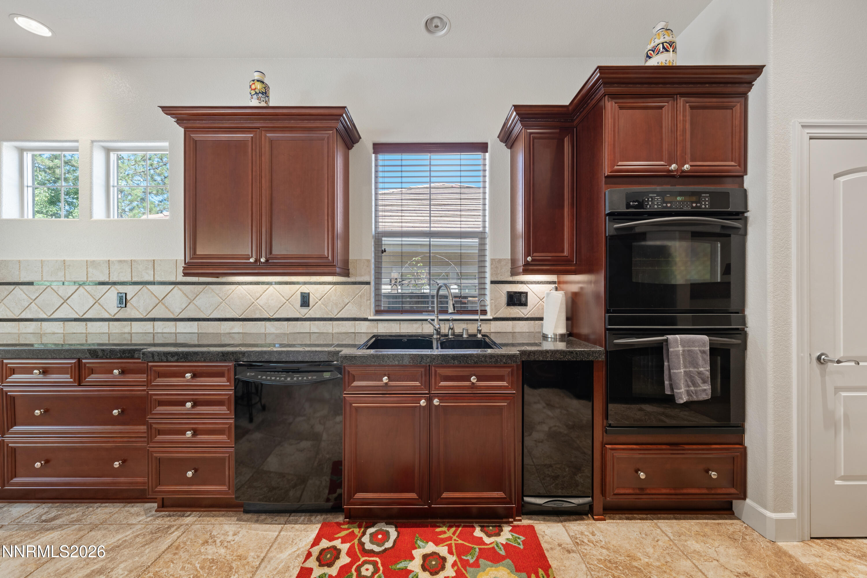 5979 Quintessa Drive Property Photo 31