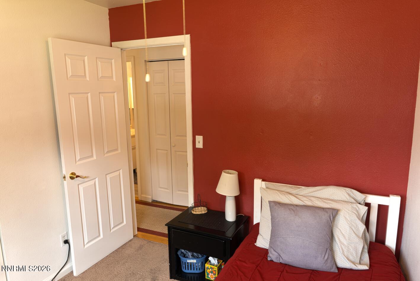 717 Lassen Way Property Photo 11
