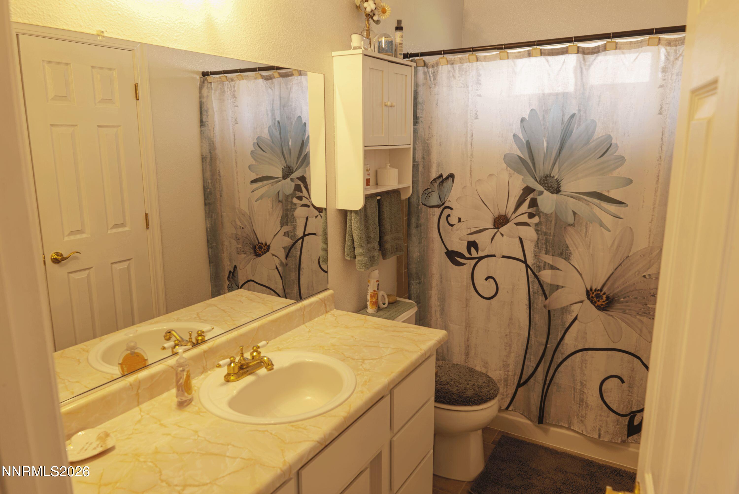 717 Lassen Way Property Photo 20