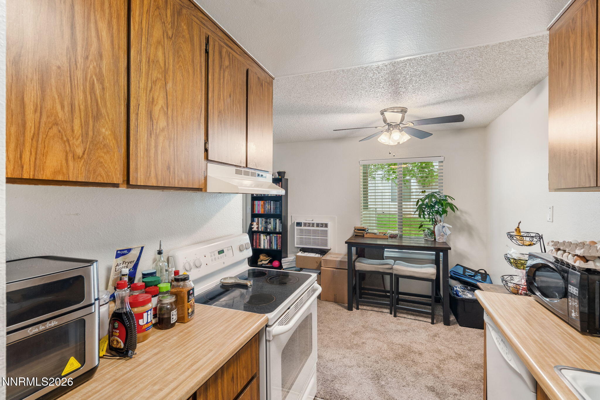 400 S Saliman Road Apt 63 Property Photo 11
